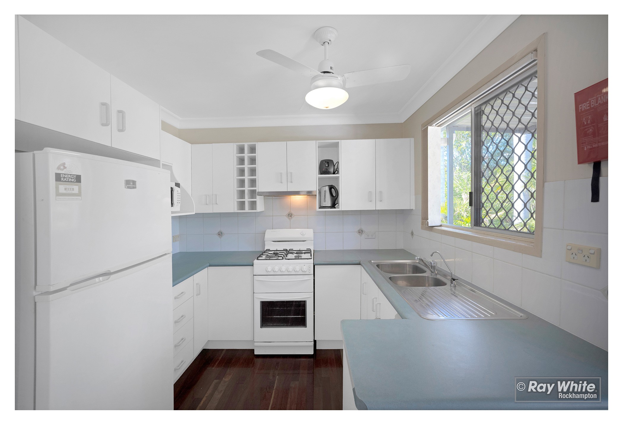 17 Capricorn Crescent, Norman Gardens, QLD 4701