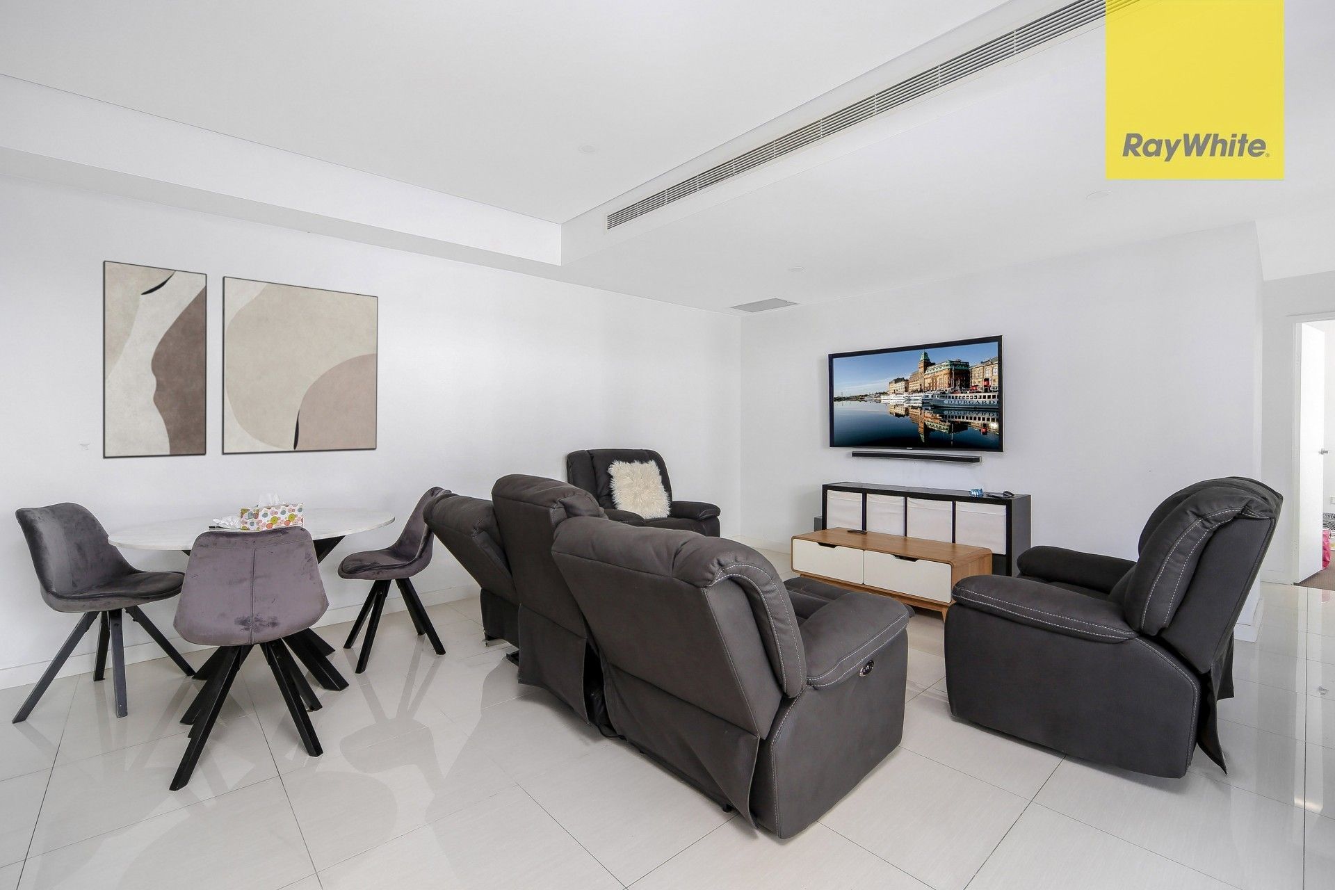 2207/1A Morton Street, Parramatta, NSW 2150