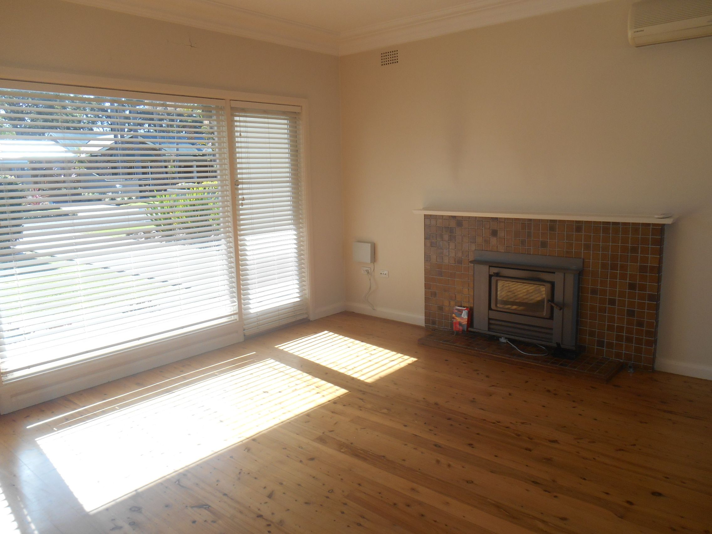 18 Lynburn Avenue, Bomaderry, NSW 2541