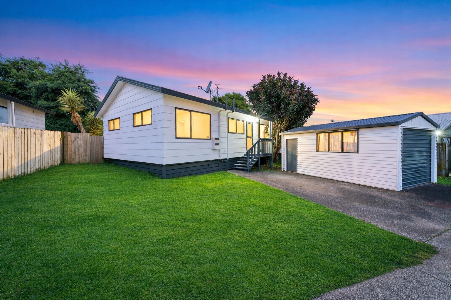 4/3 Barneys Farm Road, Clendon Park, Manukau City