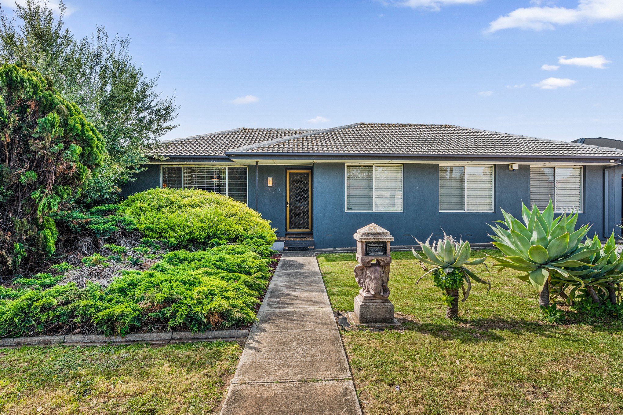 37 Petersen Crescent, Port Noarlunga, SA 5167