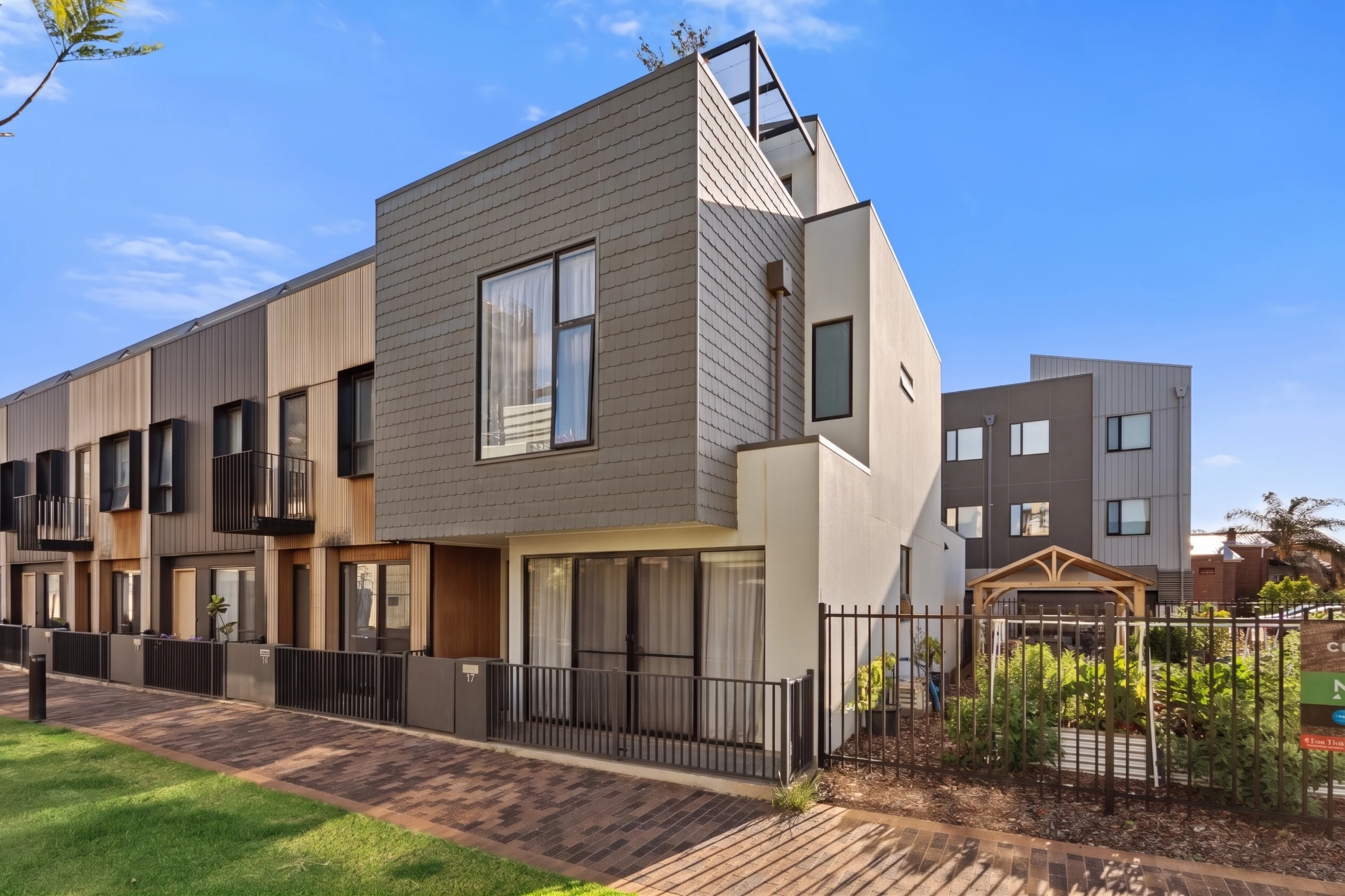 17 Hobart Lane, Port Adelaide, SA 5015