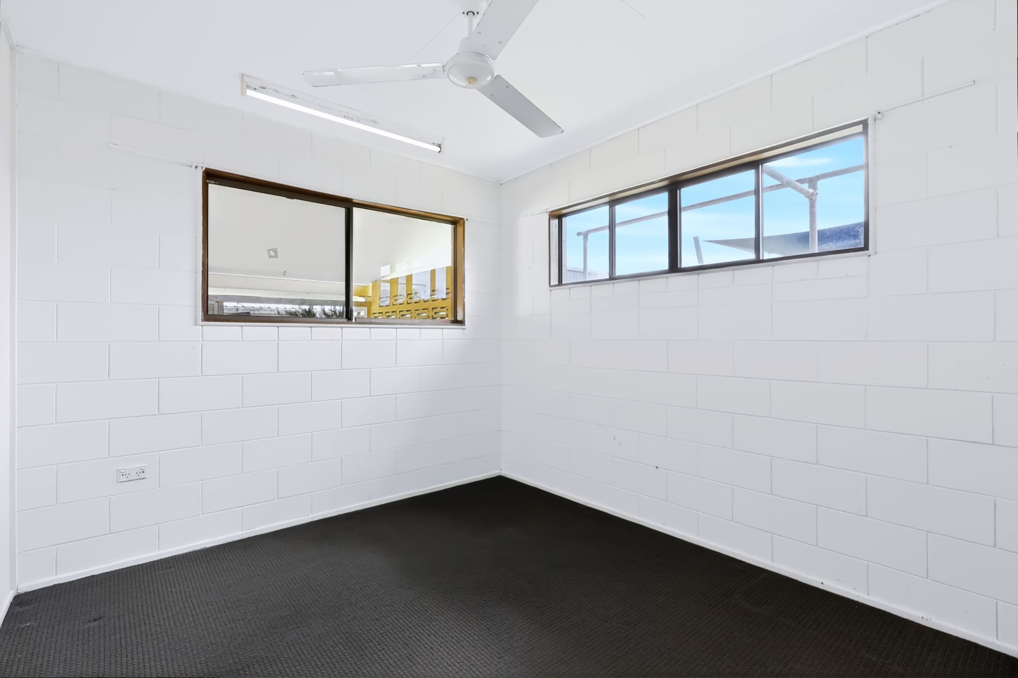 15 Kruckow Street — photo 9 of 22