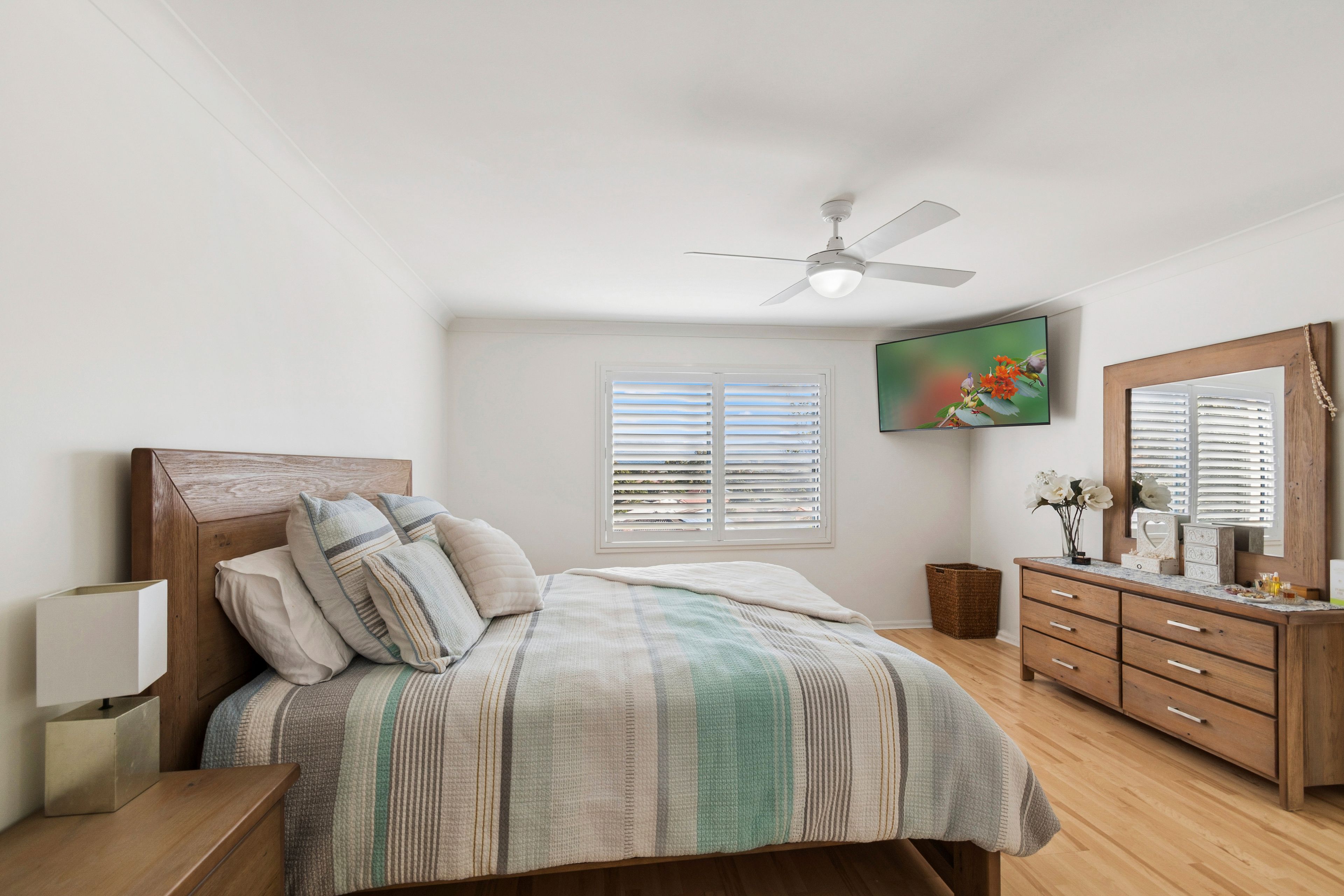 20 Mortlock Drive — photo 9 of 15