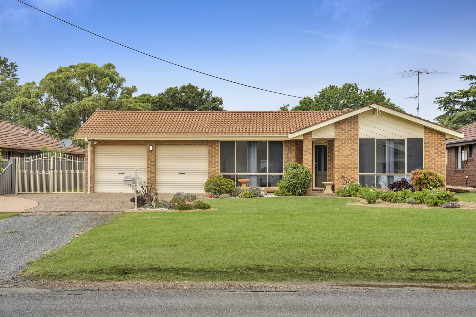 8 Park Street, Tahmoor, NSW 2573