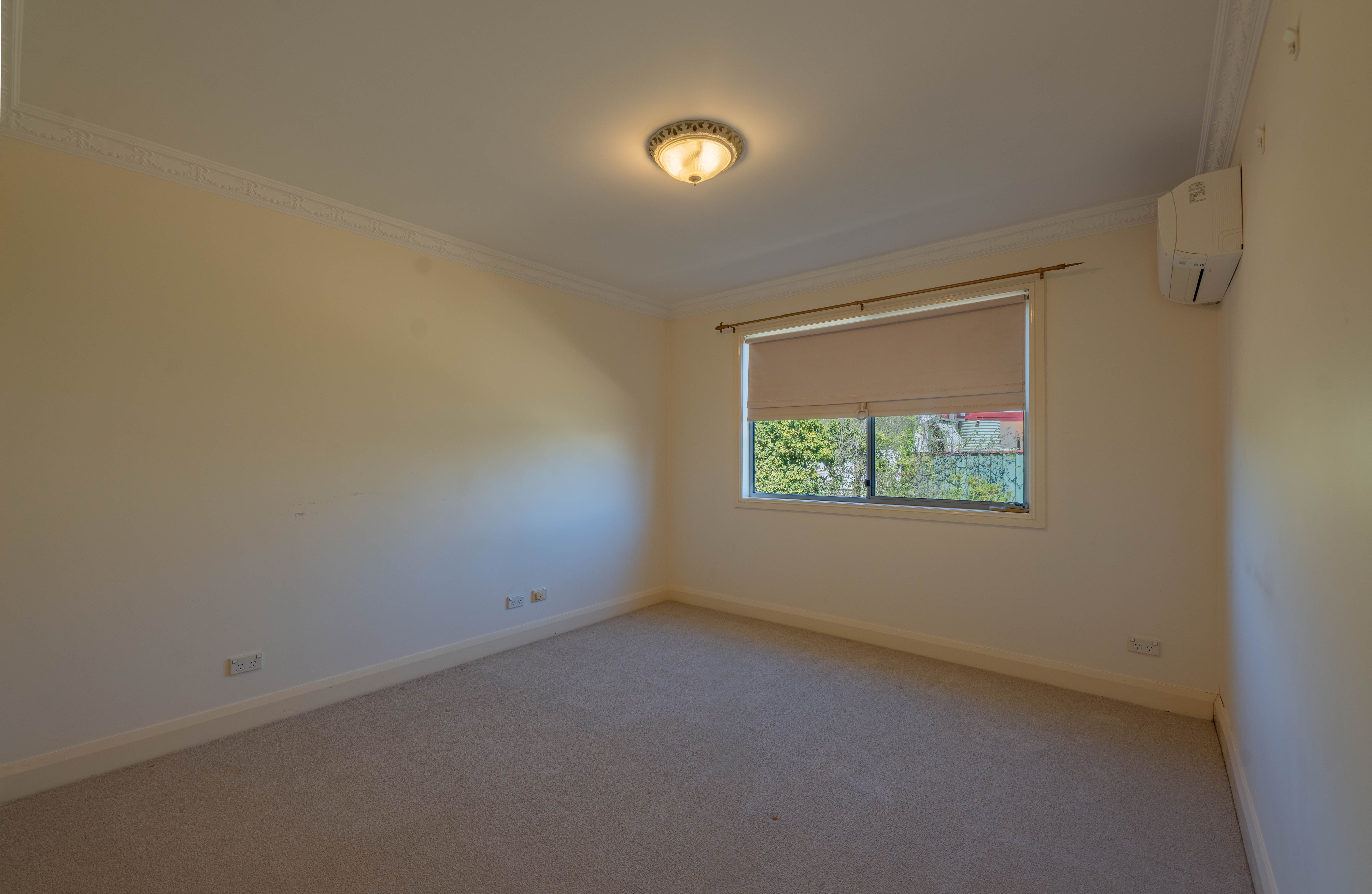 18 Innes Street — photo 13 of 21