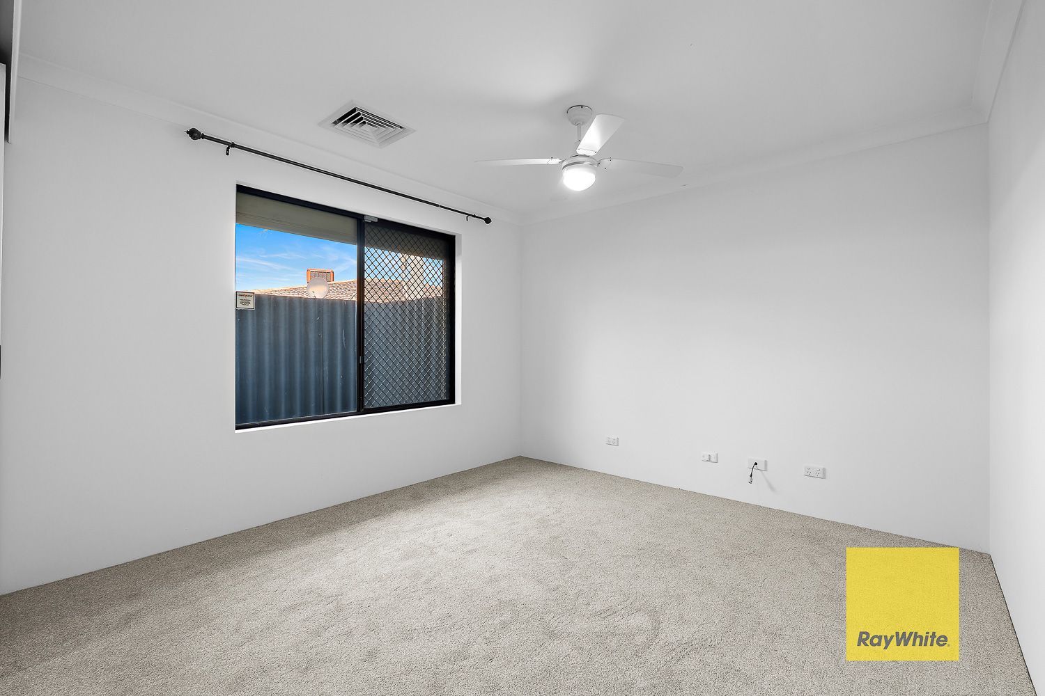 45 Ningaloo Way — photo 12 of 19