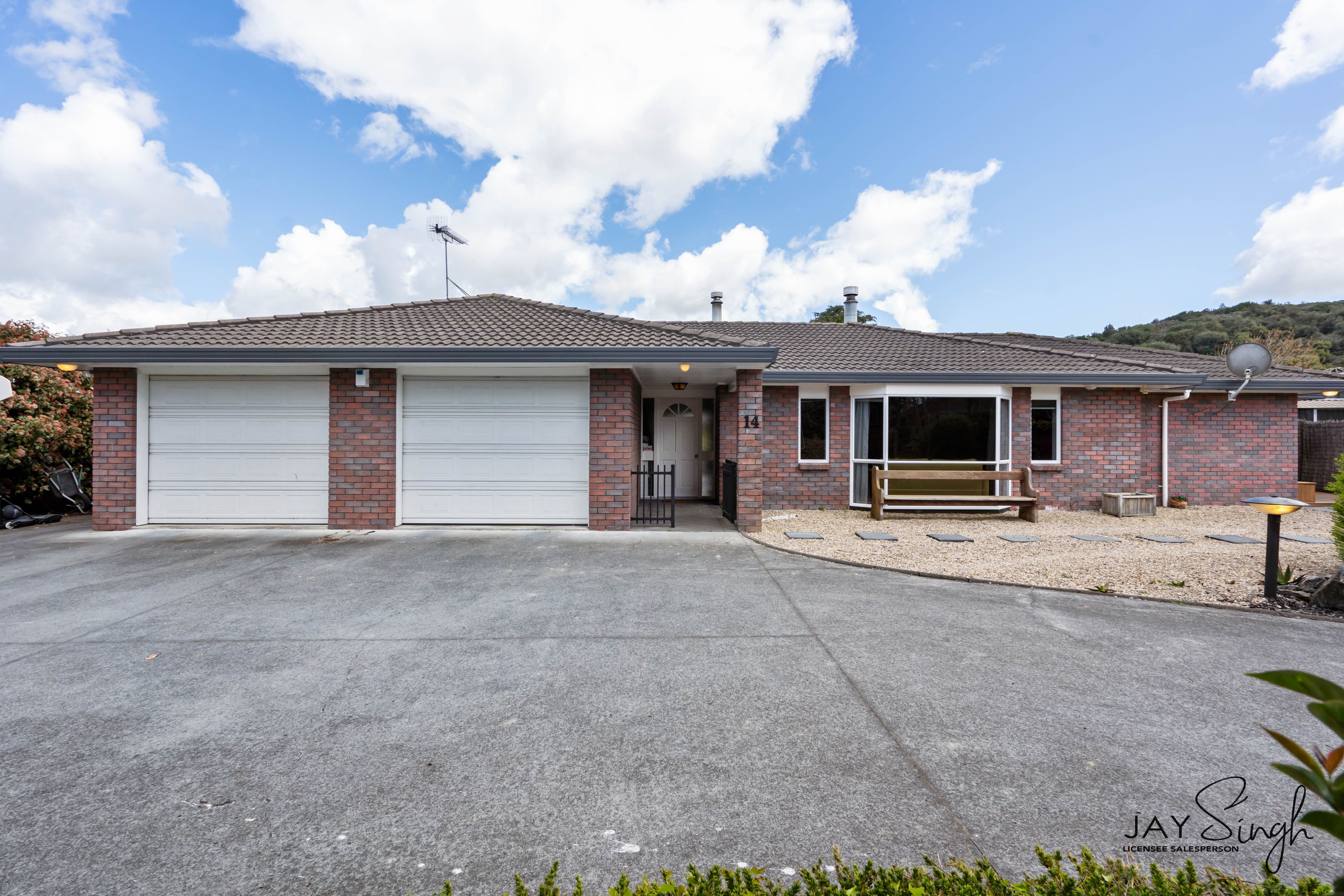 14 North Road, Clevedon, Manukau City