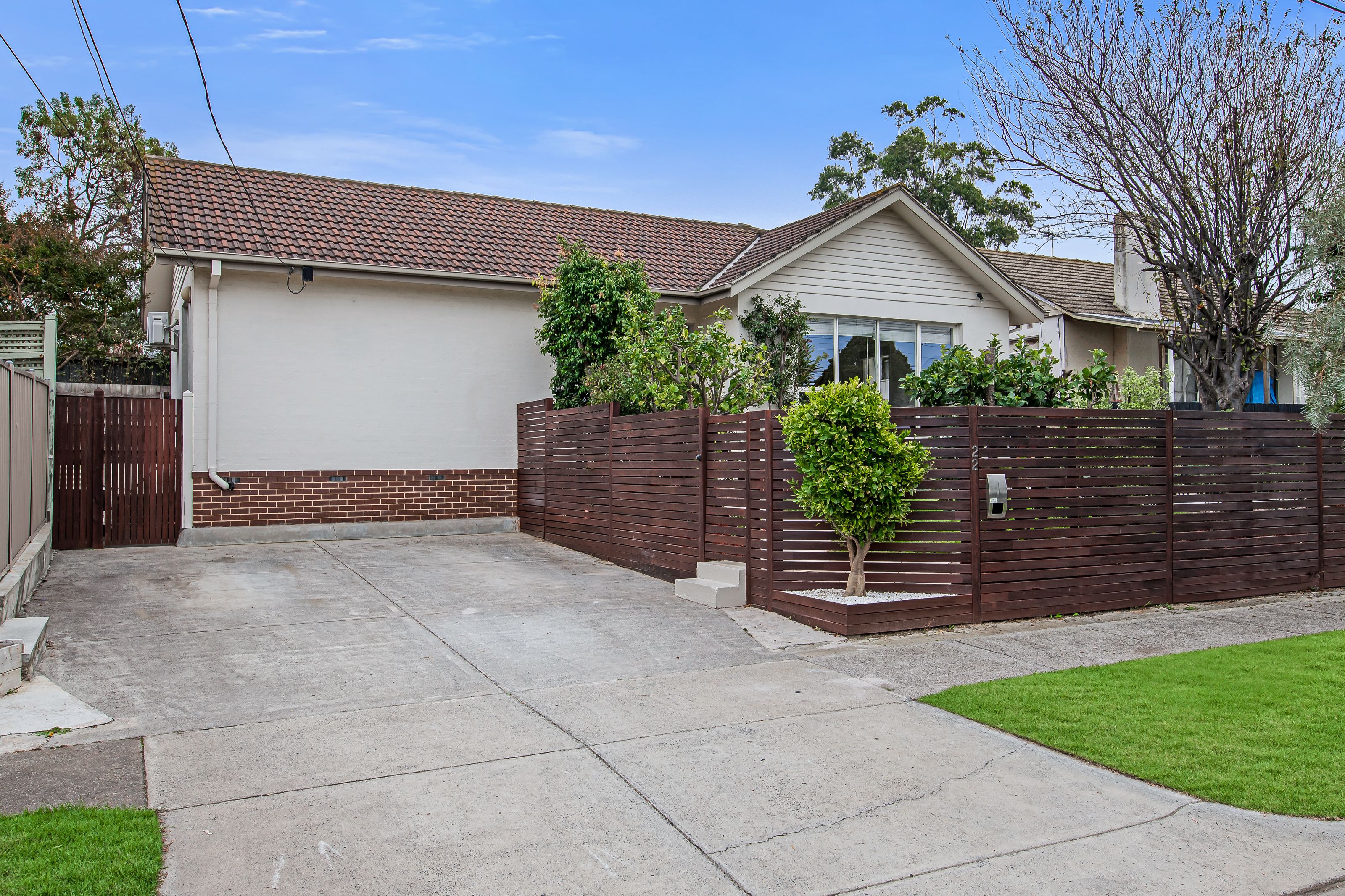 22 Railway Avenue, Ashwood VIC 3147