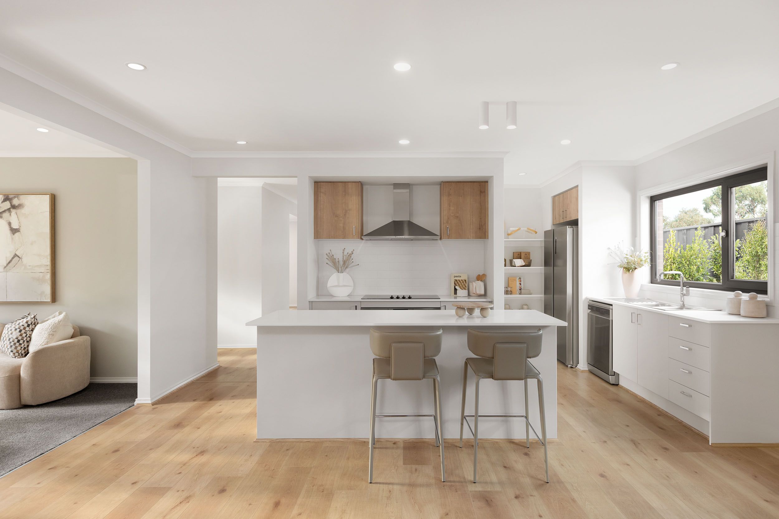 81 Sandon Crescent — photo 3 of 6