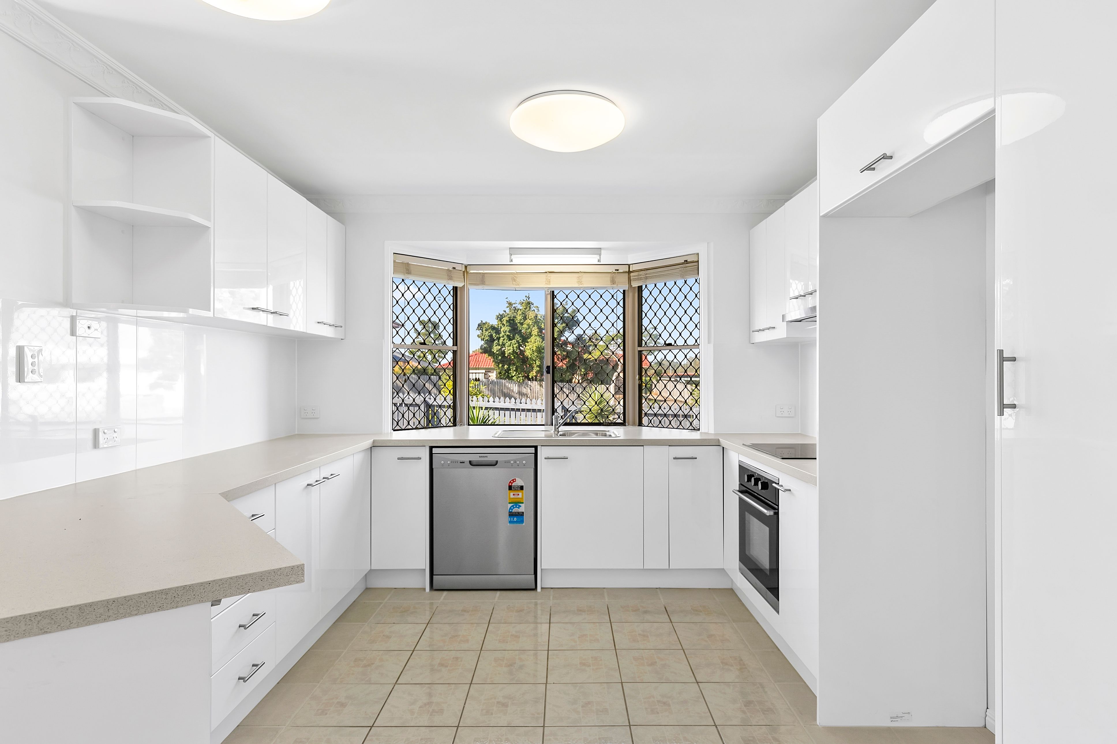 122 Adelaide Street, Carina, QLD 4152