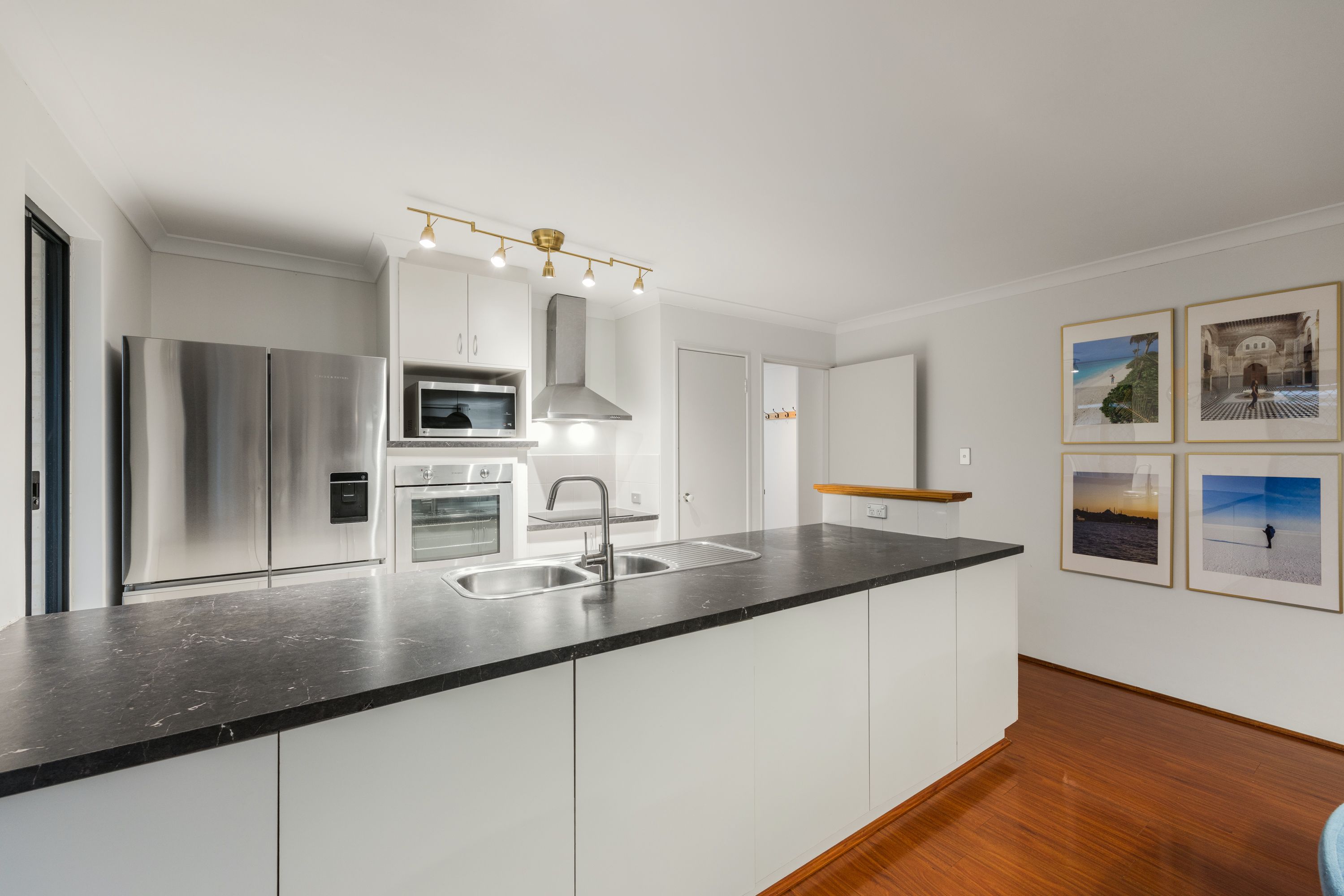 6 Burdekin Vista — photo 12 of 18