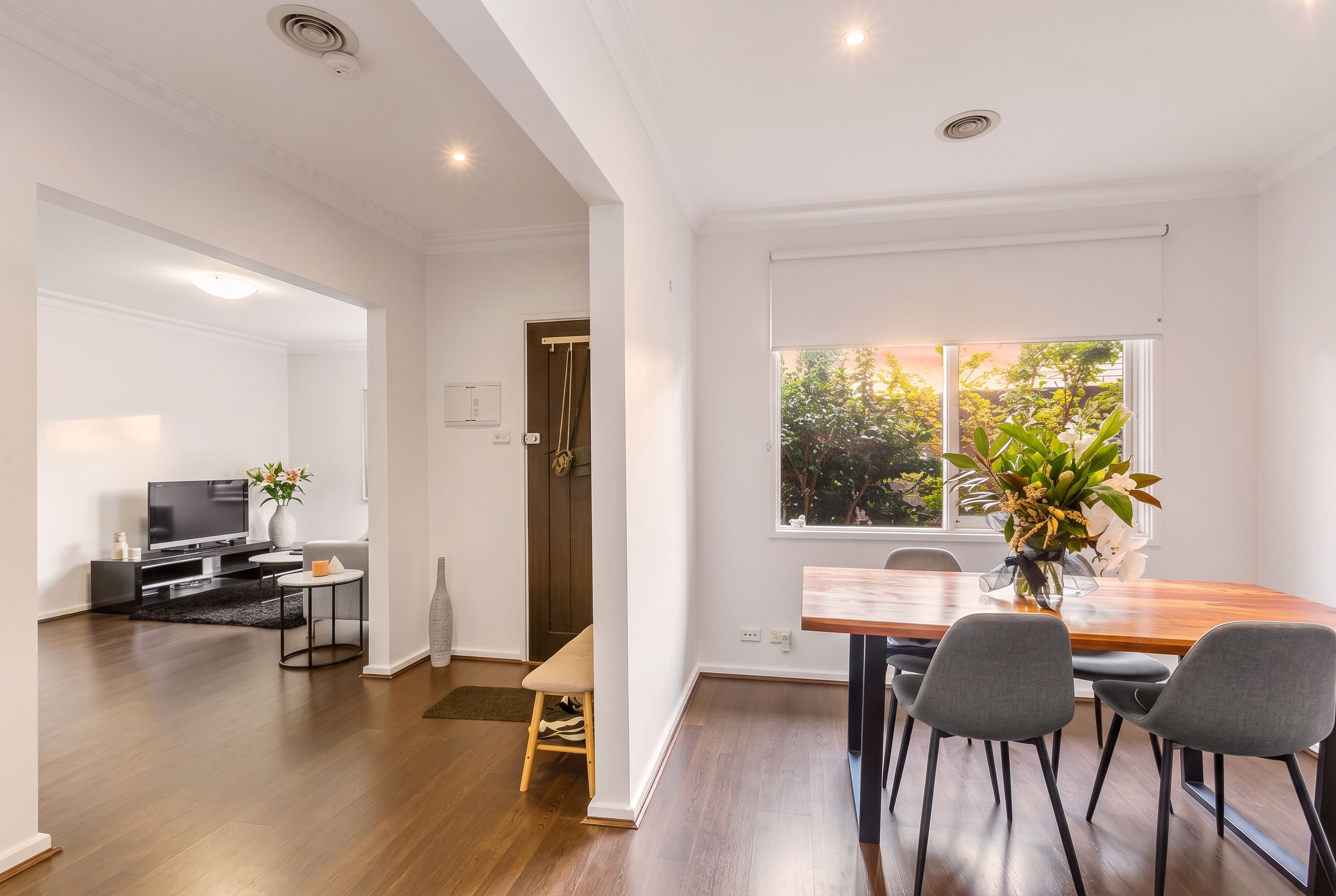 2/111 Disraeli Street — photo 3 of 9