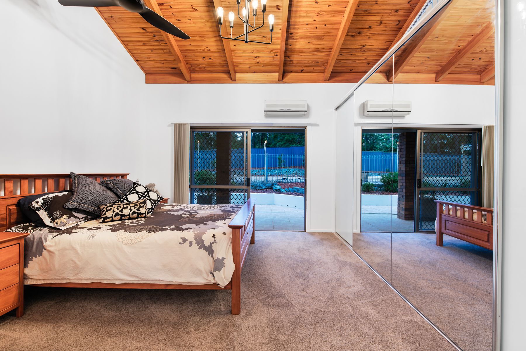 121 Bray Road, Lawnton QLD 4501