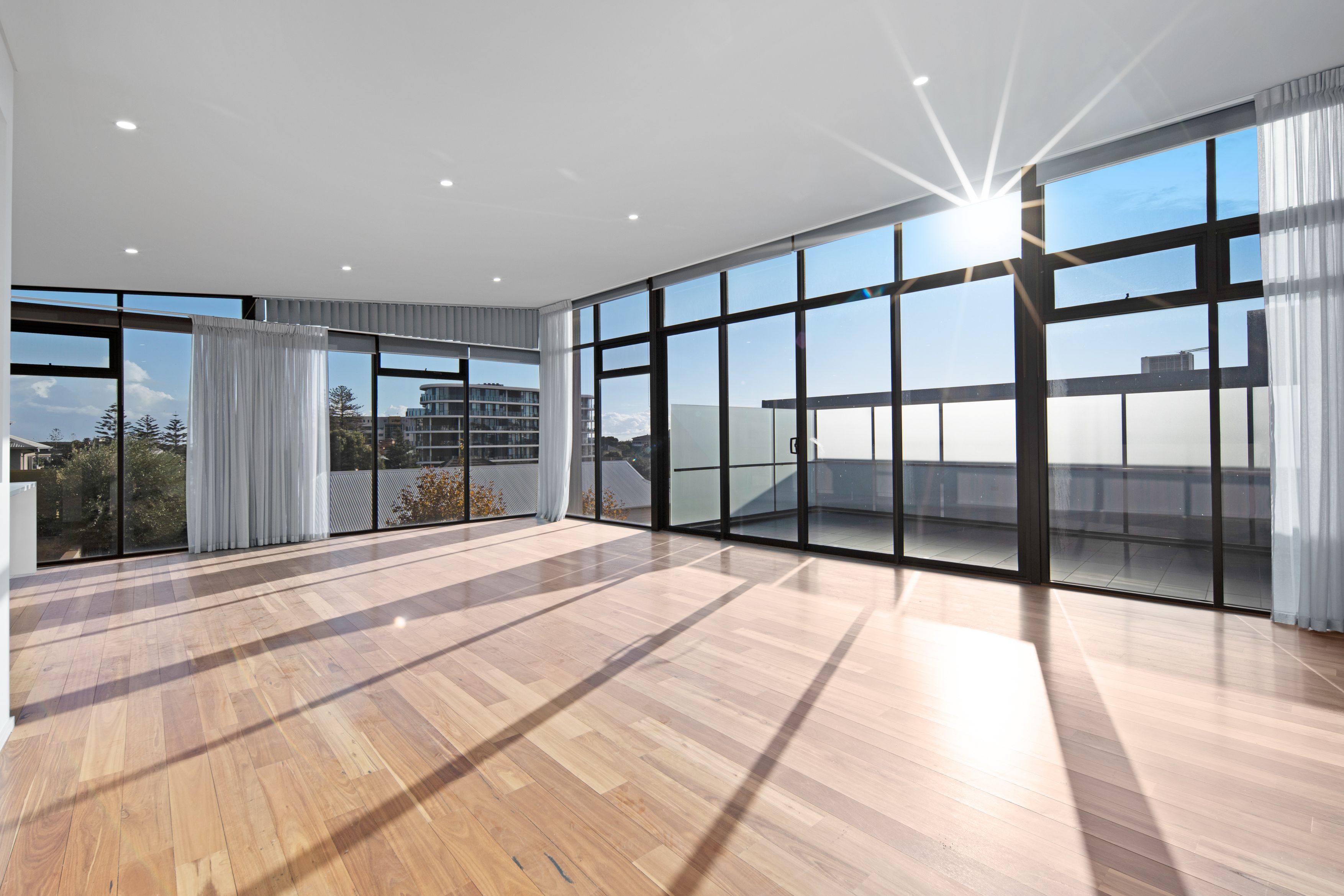 19C Nautilus Crescent, Scarborough, WA 6019