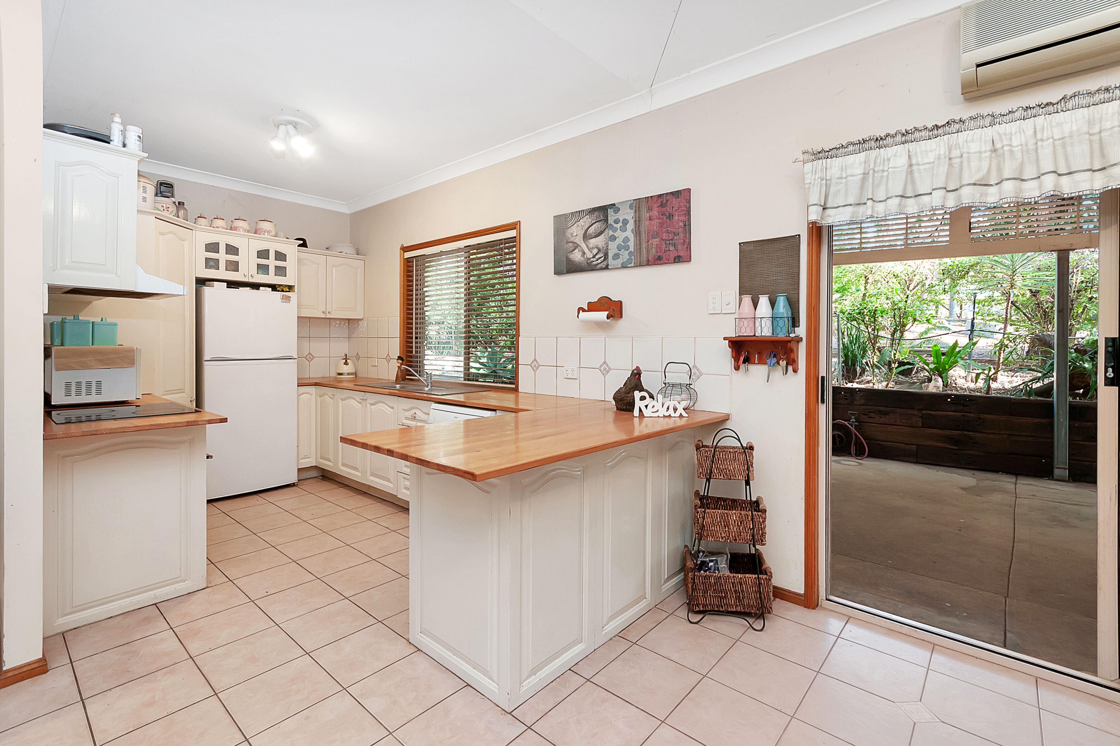 21 Gabbinbar Court, Pine Mountain, QLD 4306