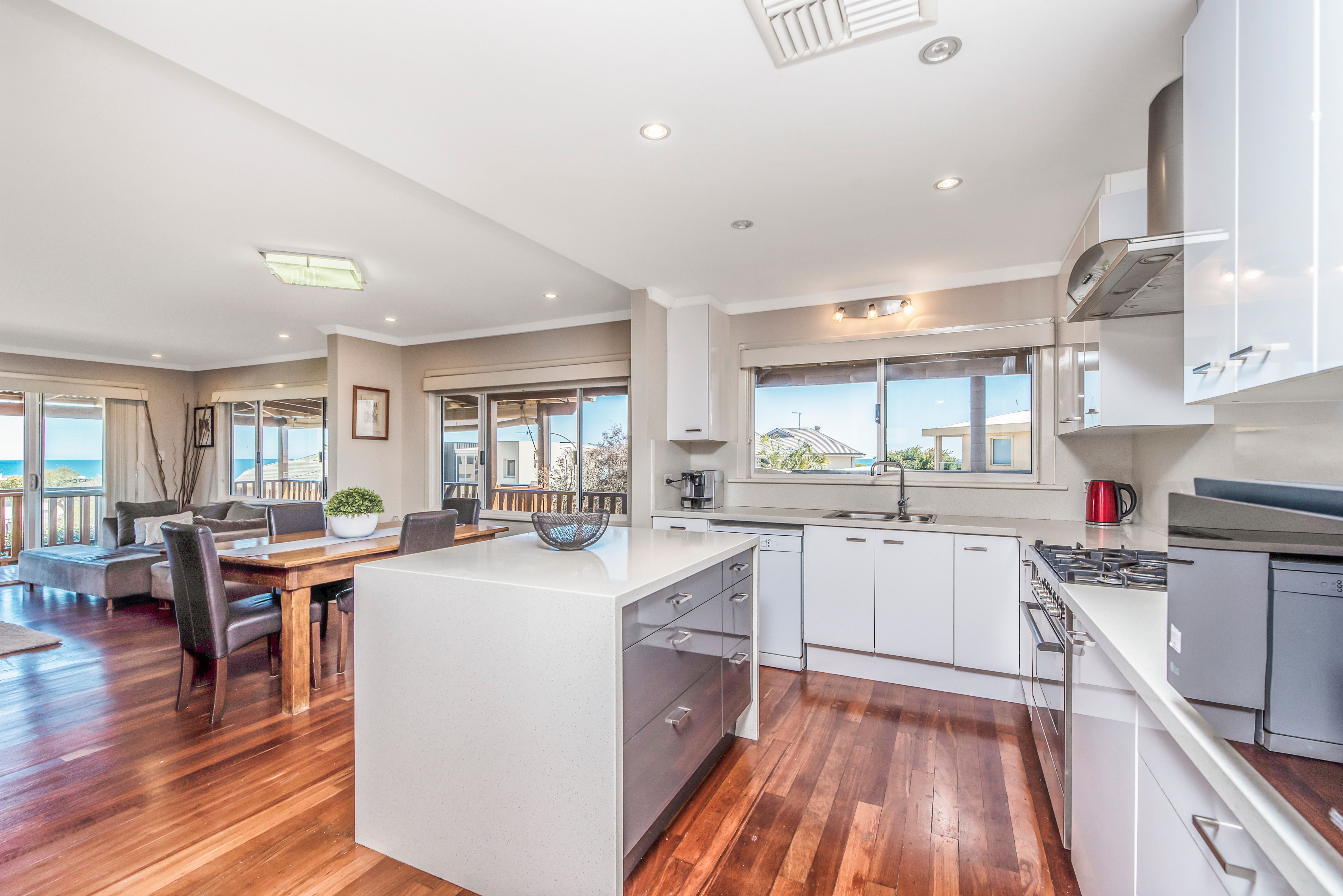 3 Third Avenue, Burns Beach, WA 6028