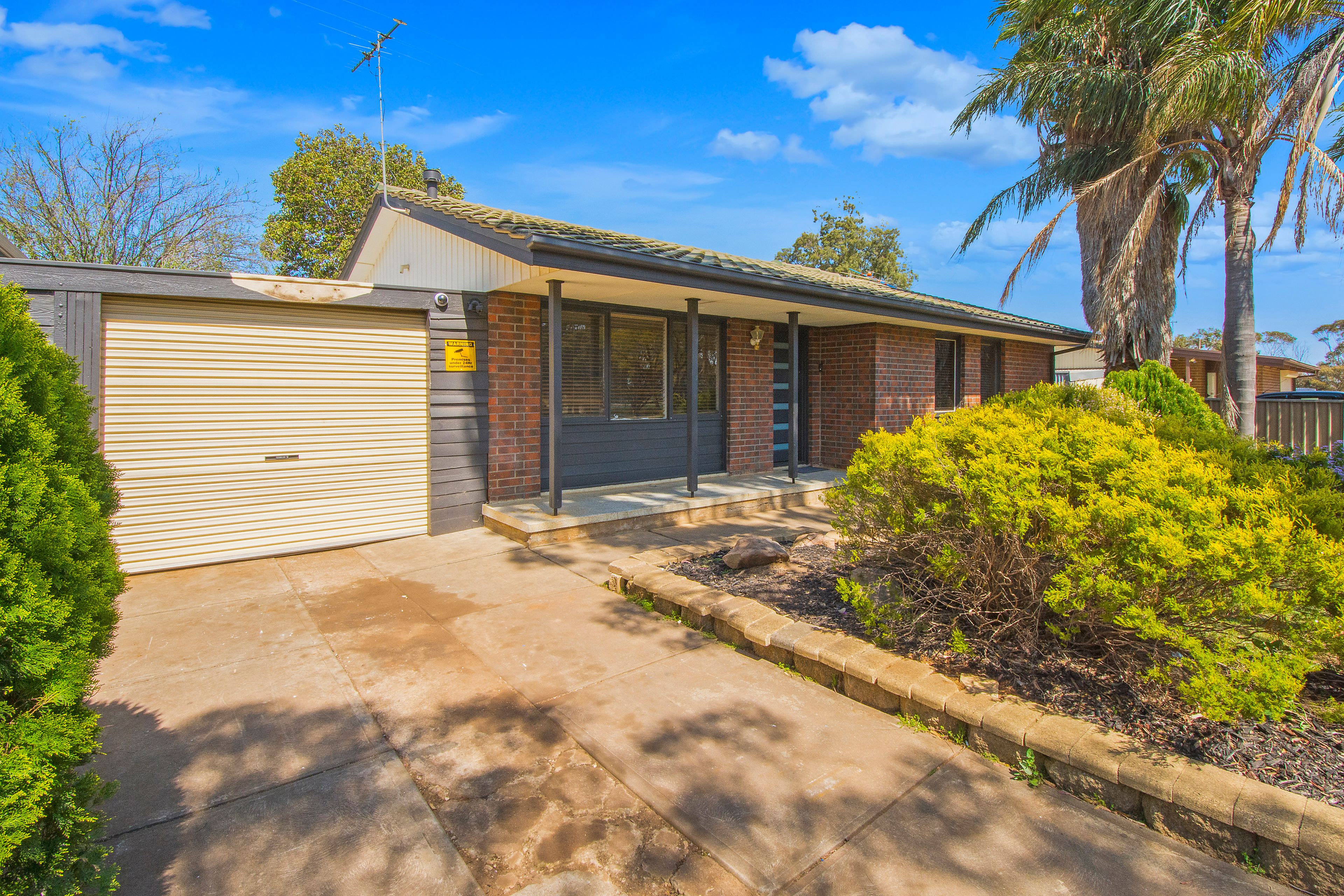 13 Illalong Crescent, Munno Para, SA 5115