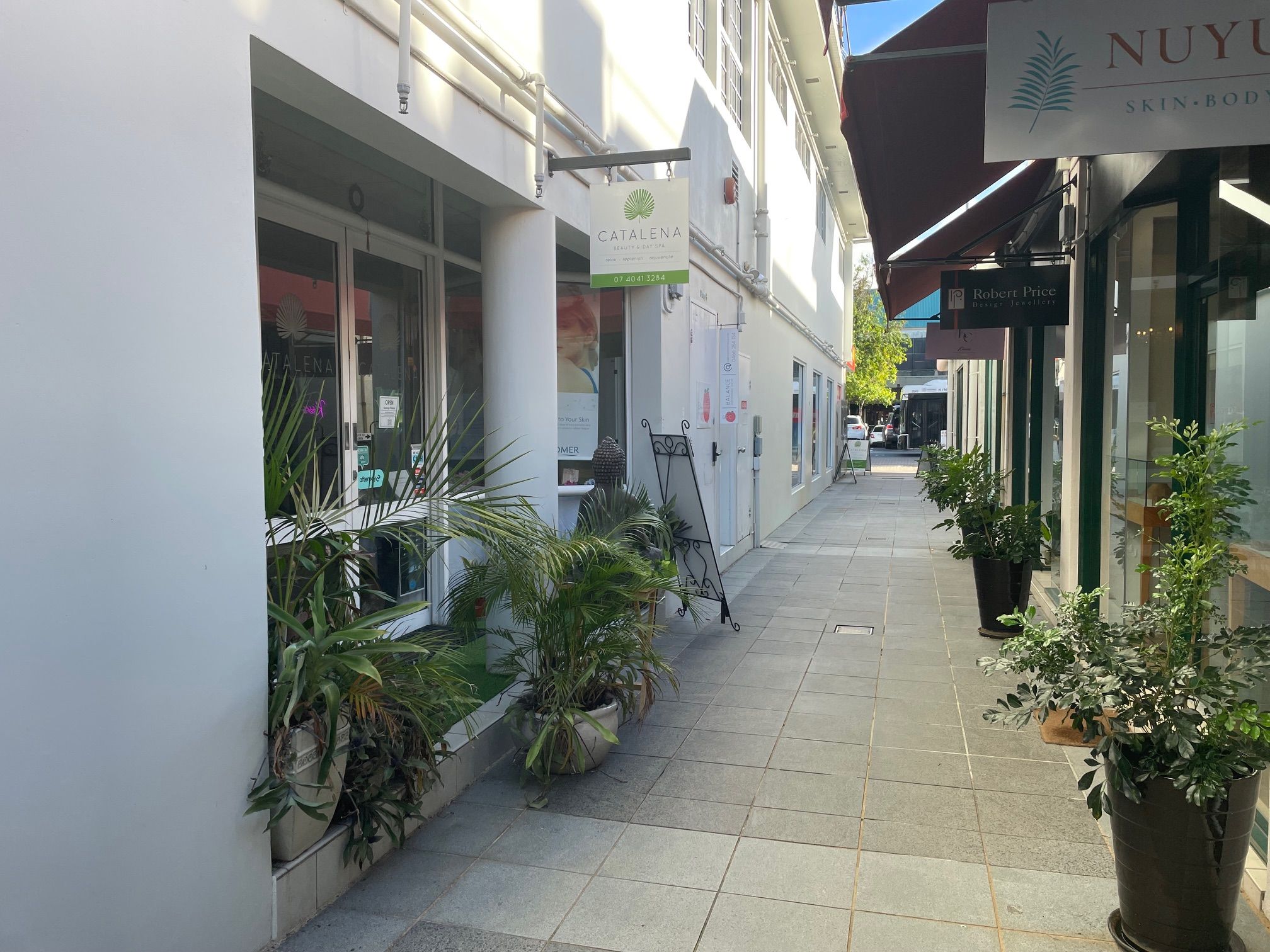 2/82 Lake Street, Cairns City, QLD 4870
