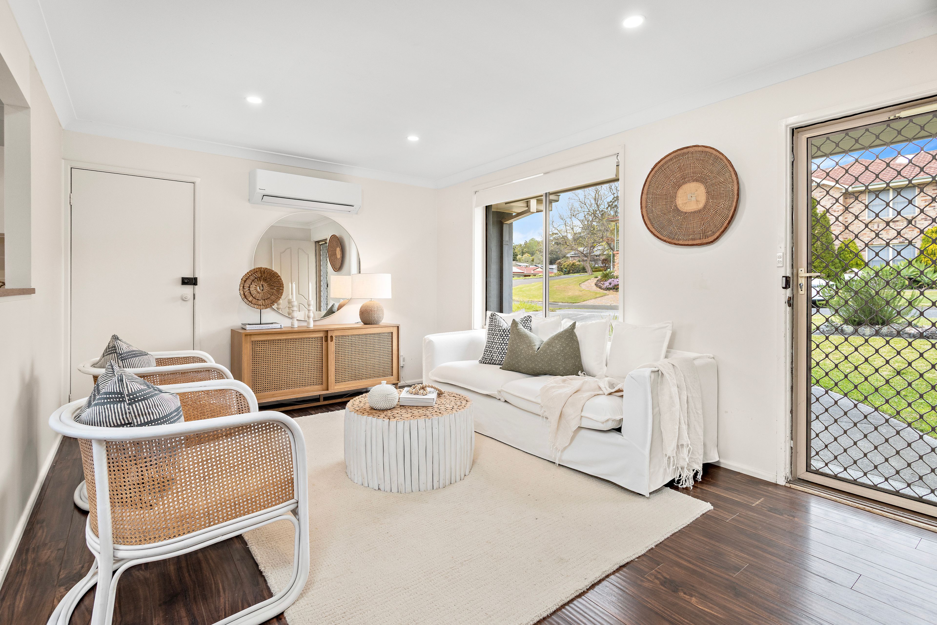 2/2 Elliott Place — photo 10 of 18