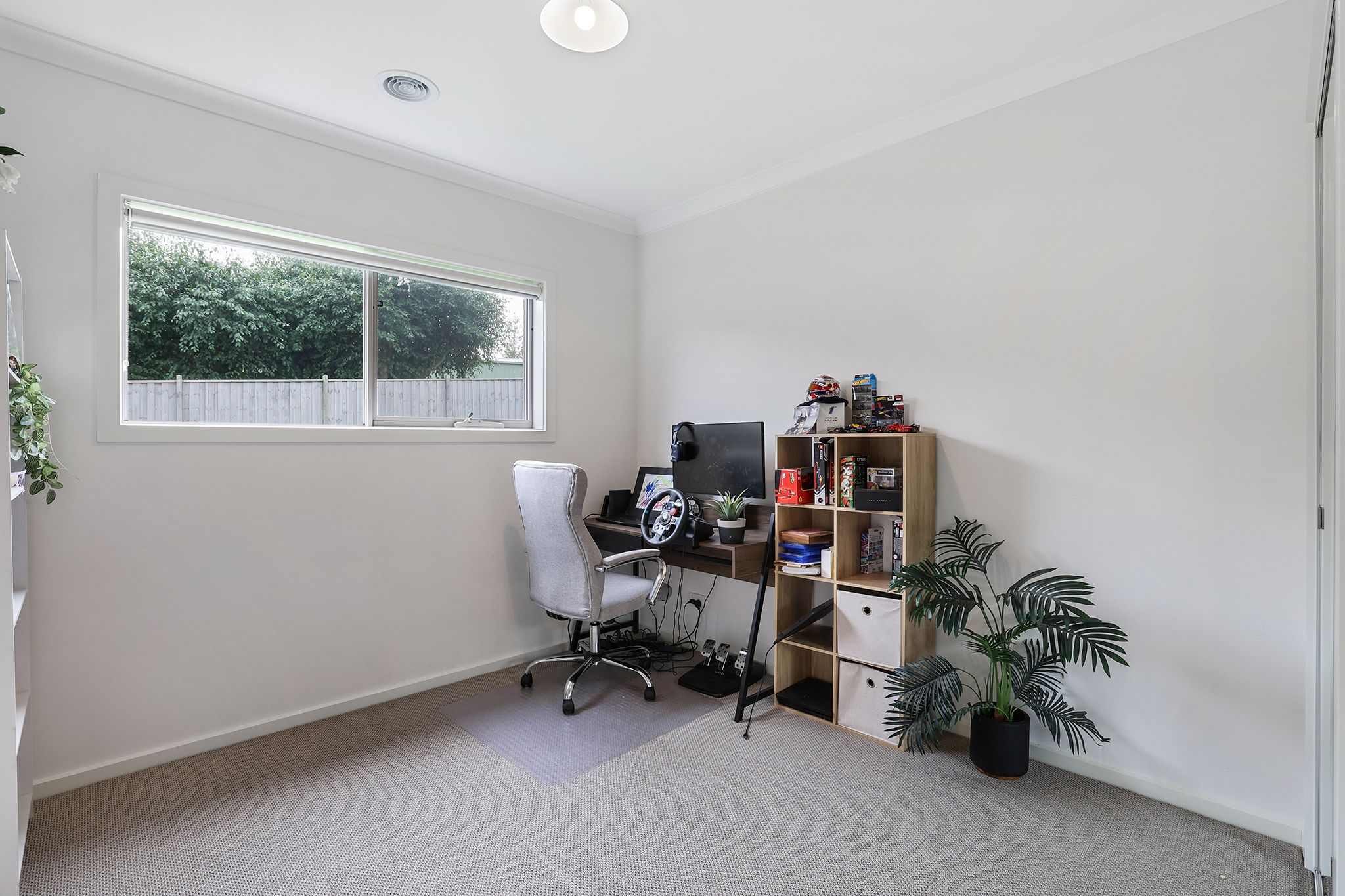 48 Palladium Boulevard — photo 14 of 27