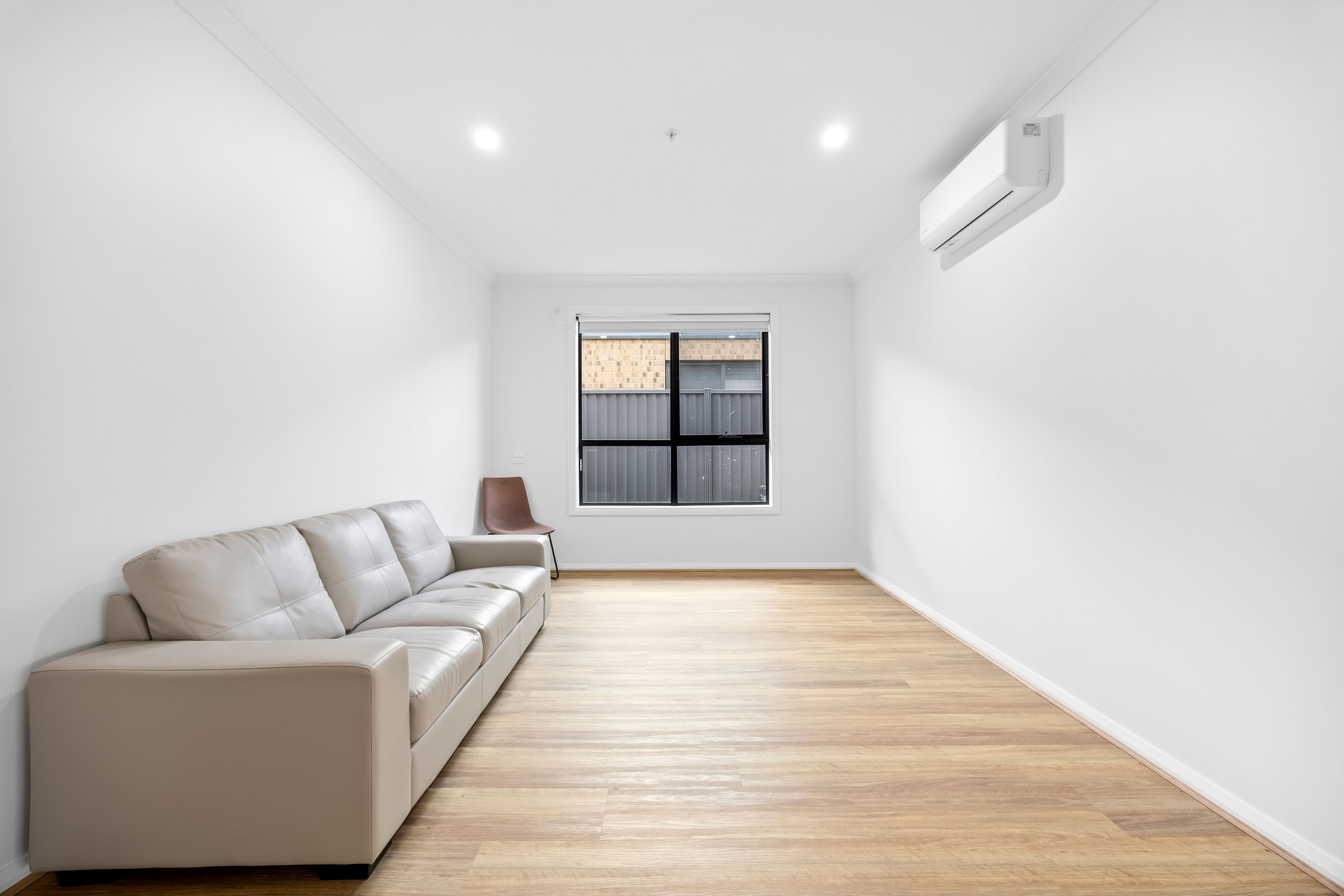 23 Vetrano Avenue — photo 3 of 29