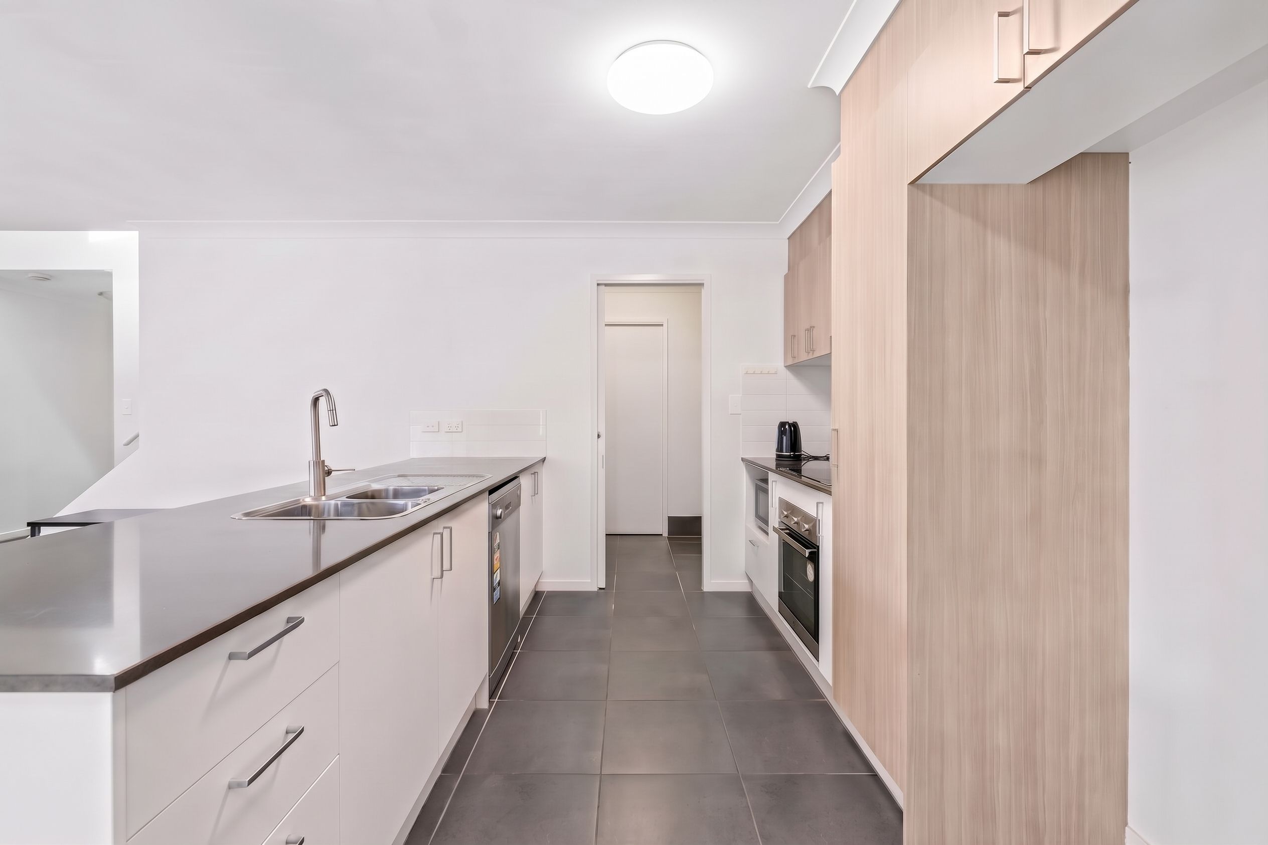 161/85 Nottingham Road — photo 5 of 13