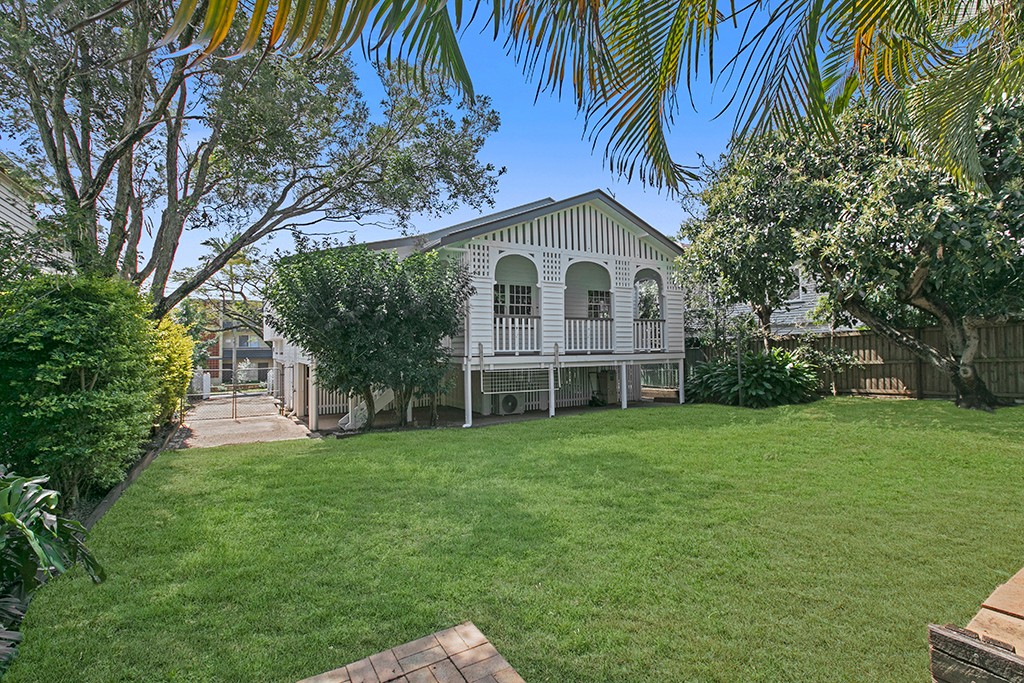 21 Lukin Street, Clayfield, QLD 4011