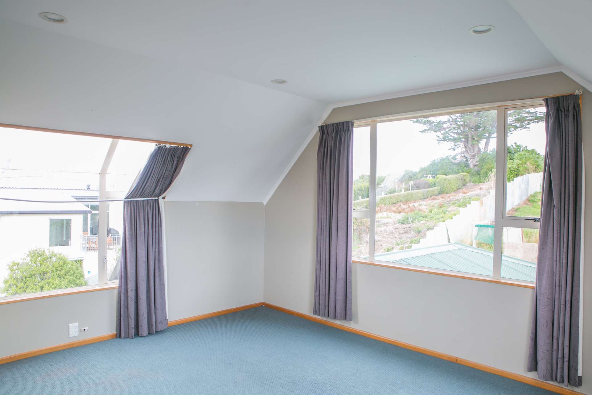 14 Marine Parade photo 18