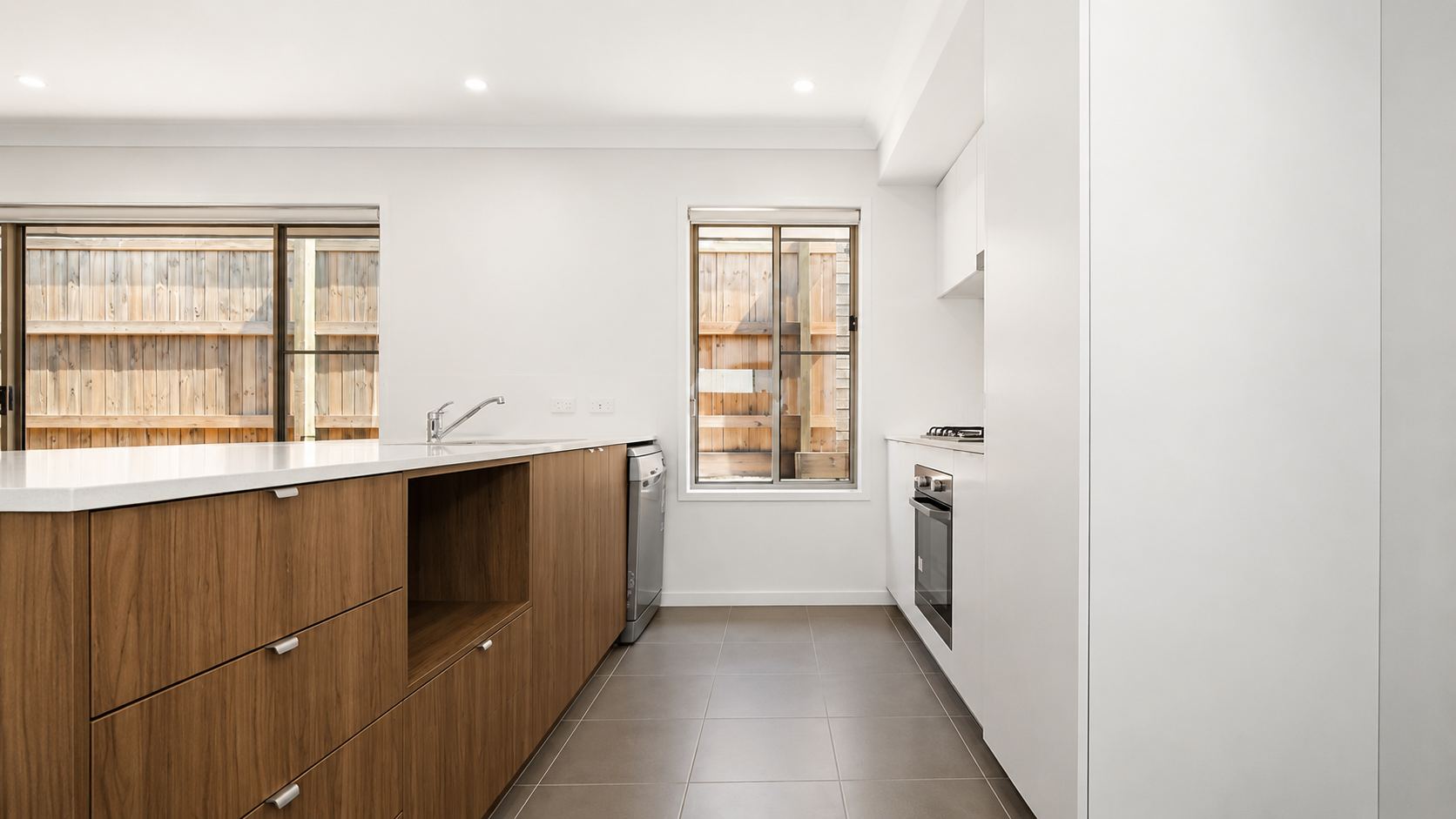 43 Chambers Ridge Boulevard, Park Ridge, QLD 4125