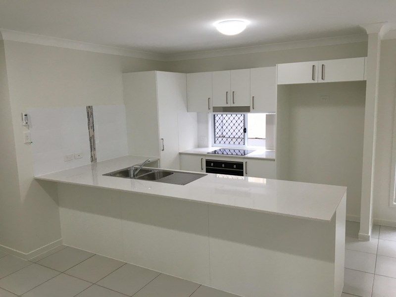 28 Bass Court, Oxenford, QLD 4210