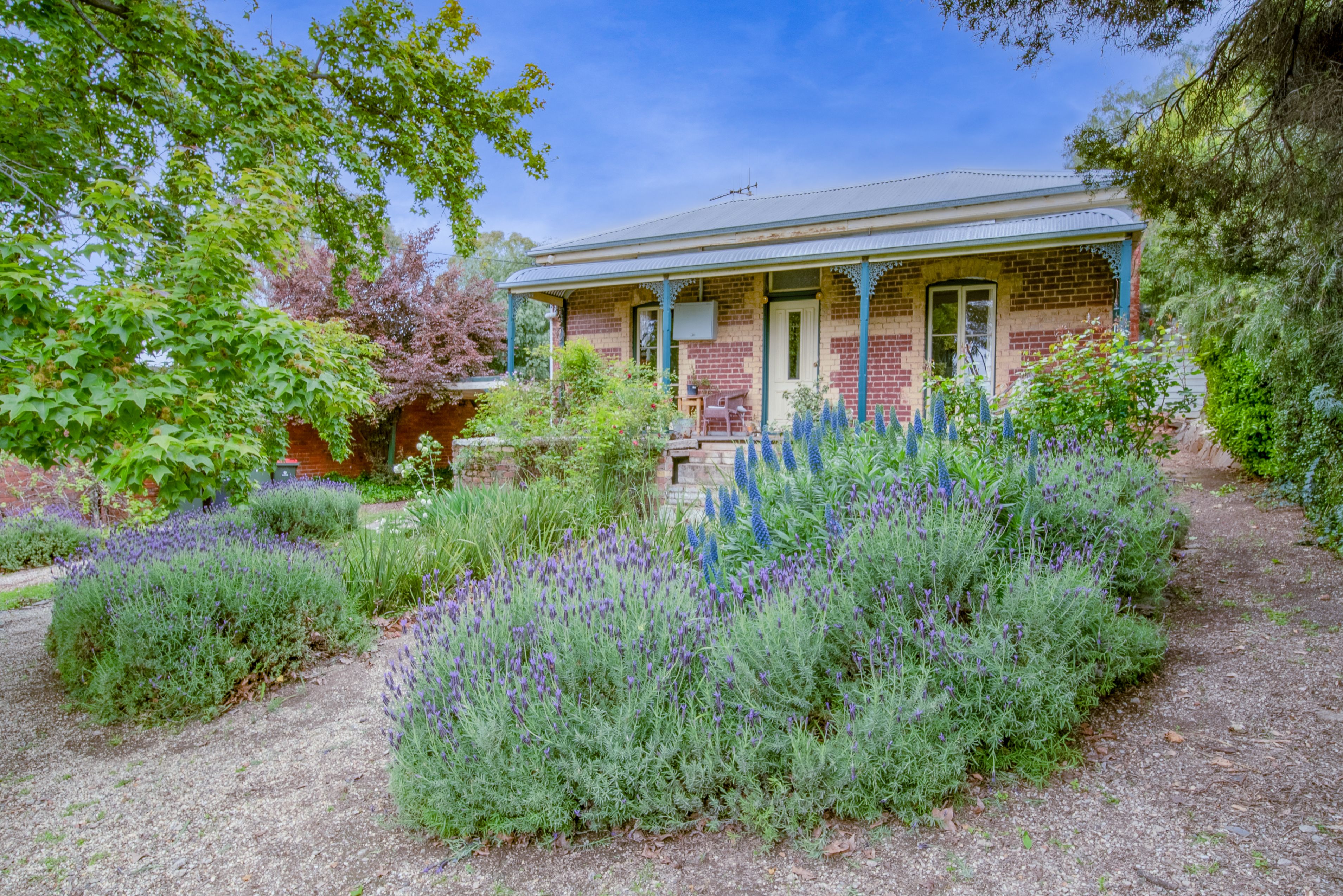 81 Eaglehawk Road, Ironbark, VIC 3550