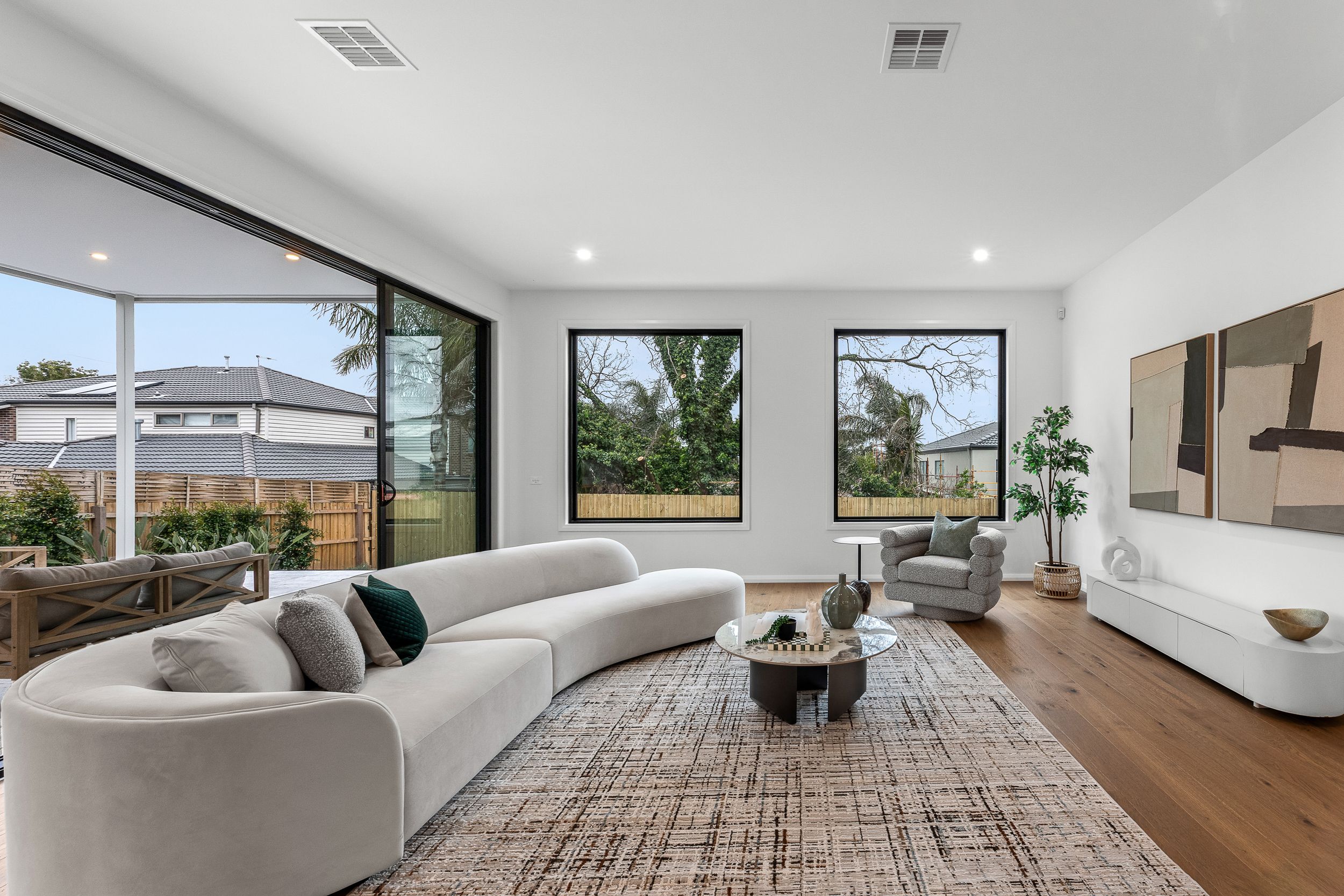 8 Faelen Street — photo 7 of 30