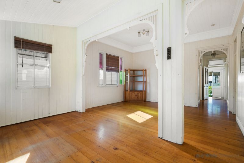 5 Reis Street, Woolloongabba, QLD 4102