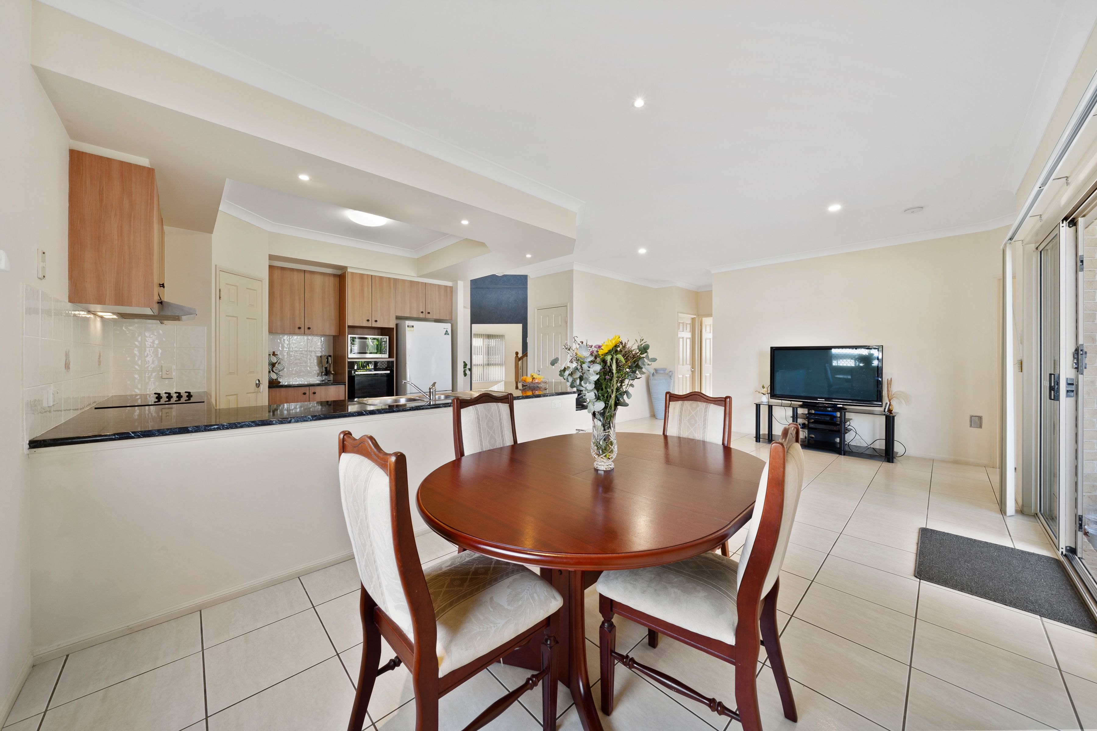 15 Penzance Drive — photo 9 of 26