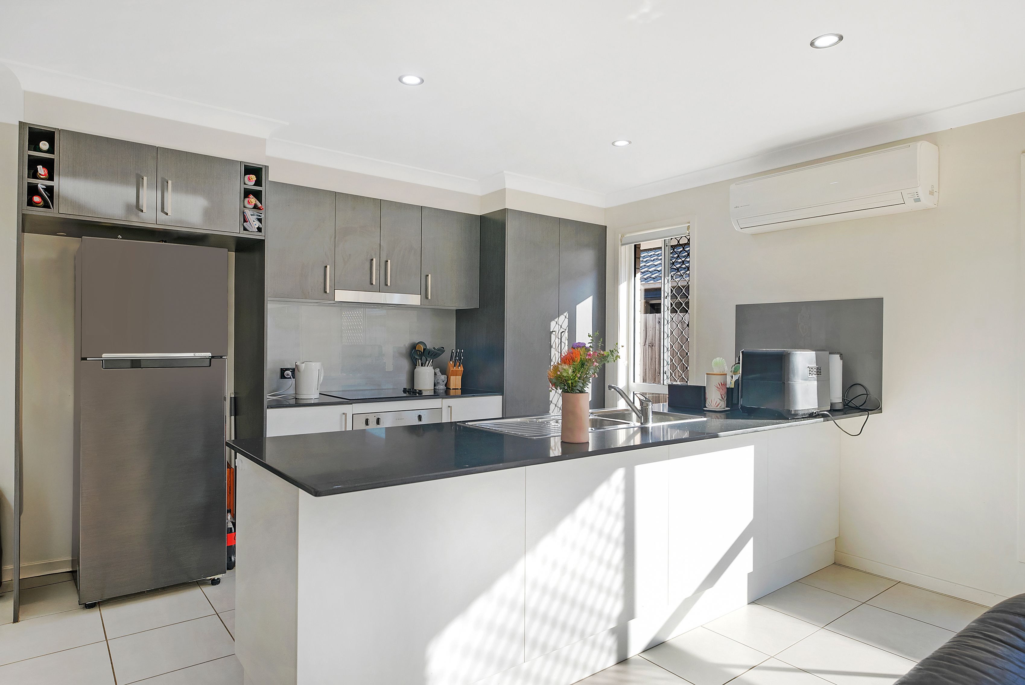 14 Dickson Crescent, North Lakes, QLD 4509