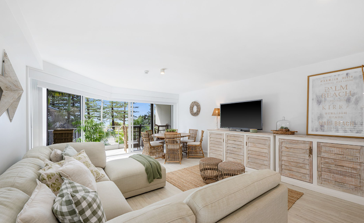 8/202 The Esplanade, Burleigh Heads, QLD 4220