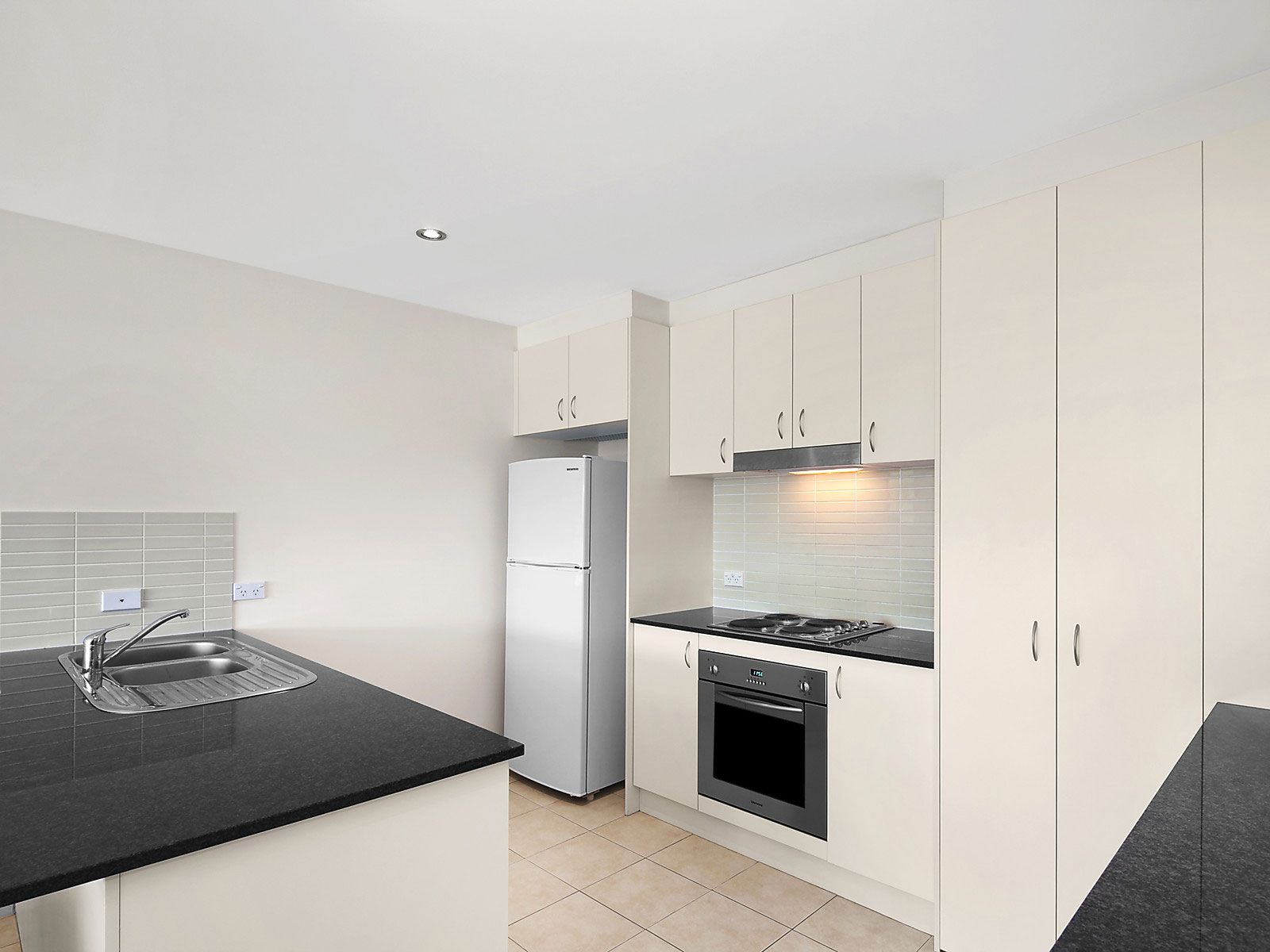3/2 Eileen Good Street, Greenway, ACT 2900