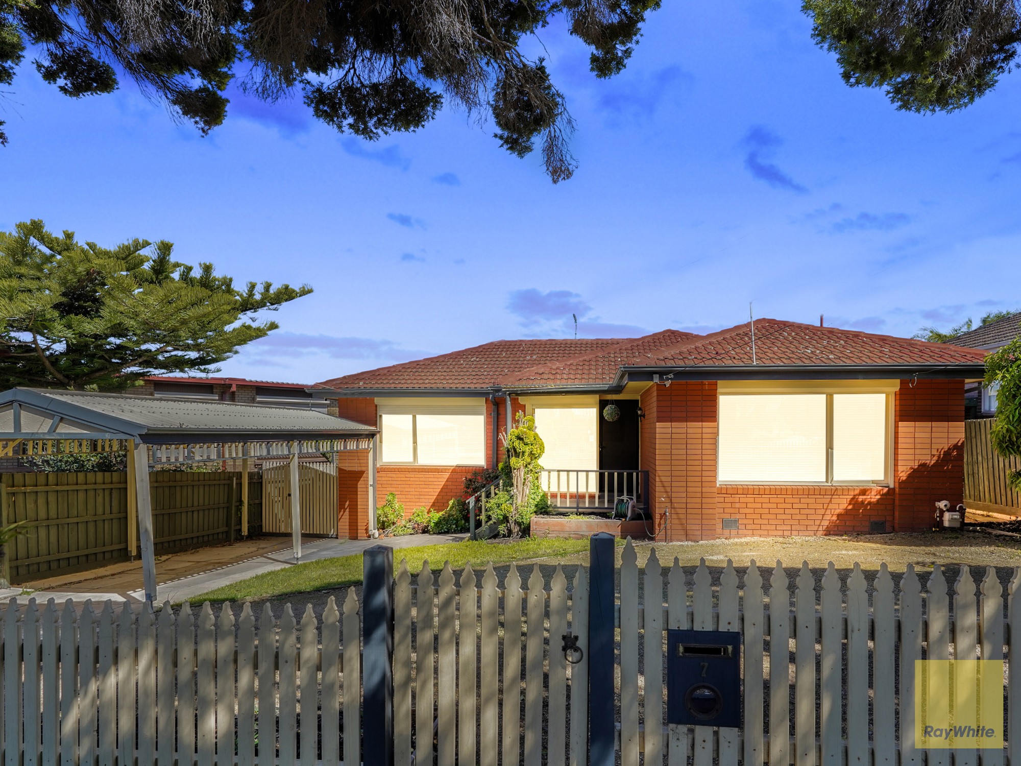 7 Chancellor Road, Airport West, VIC 3042