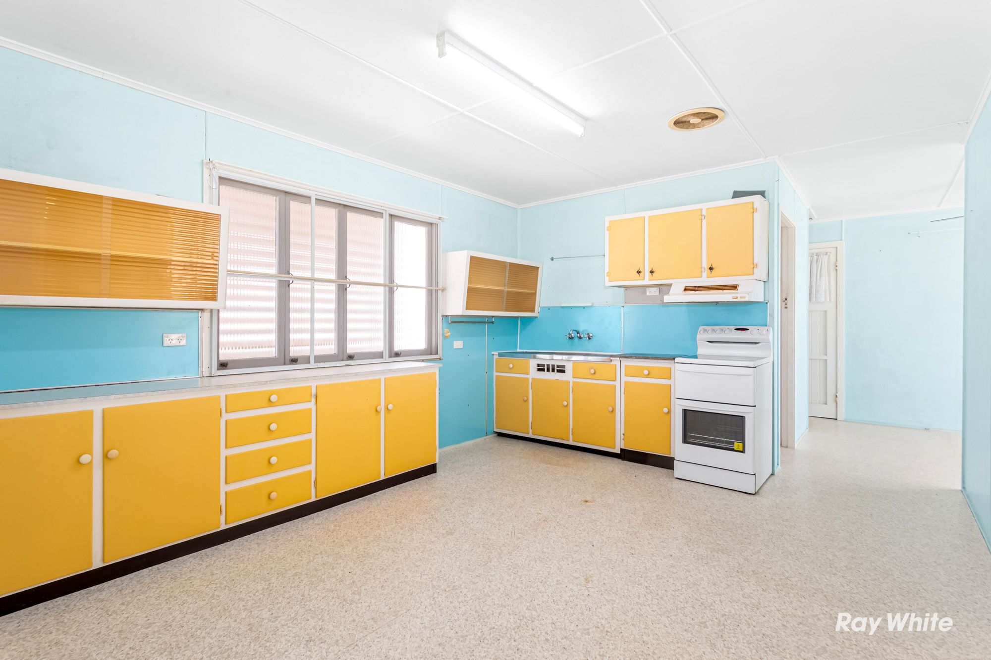 13 Poplar Street, Cooee Bay, QLD 4703