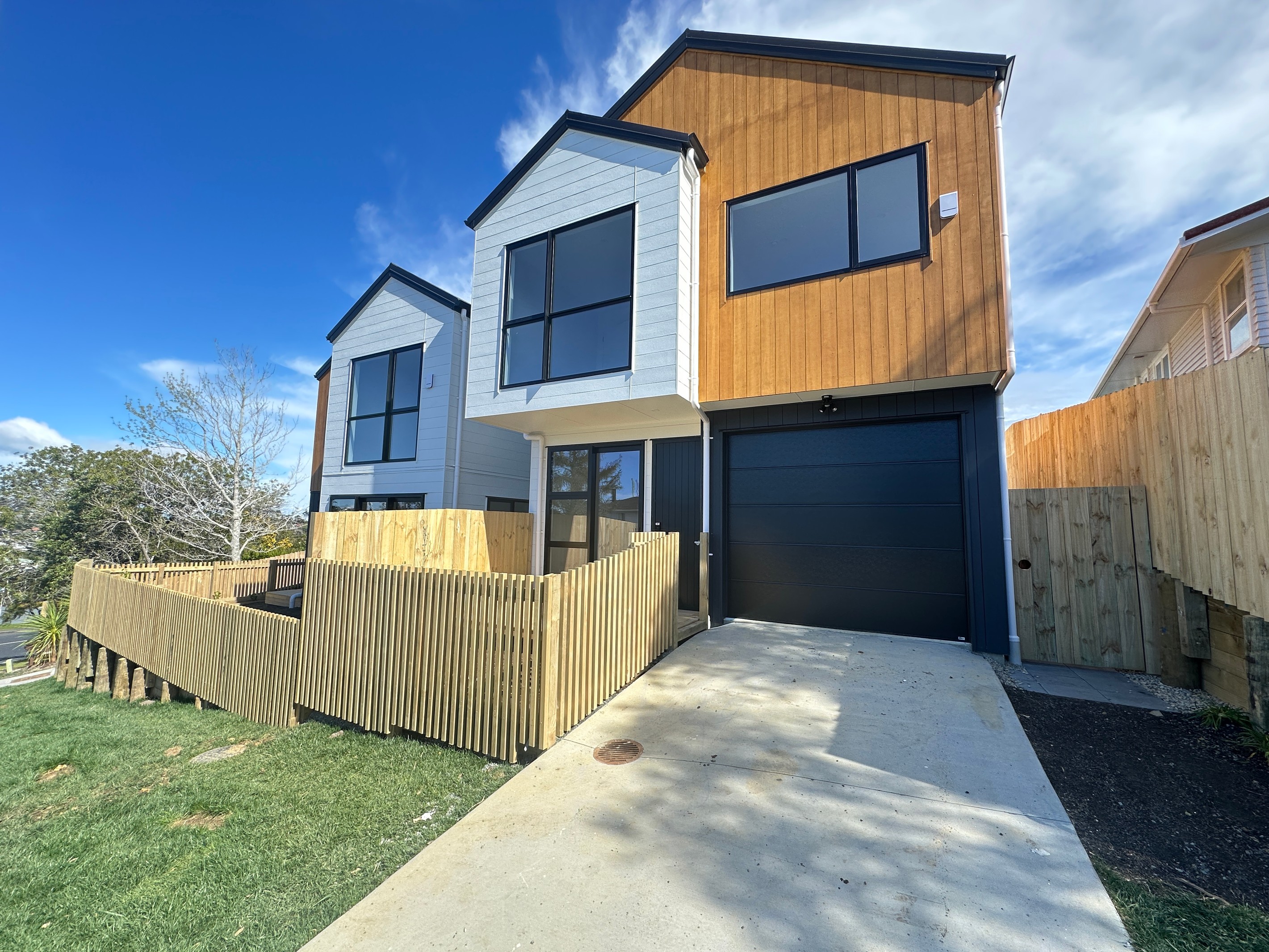 44B Juniper Road, Sunnynook, North Shore City