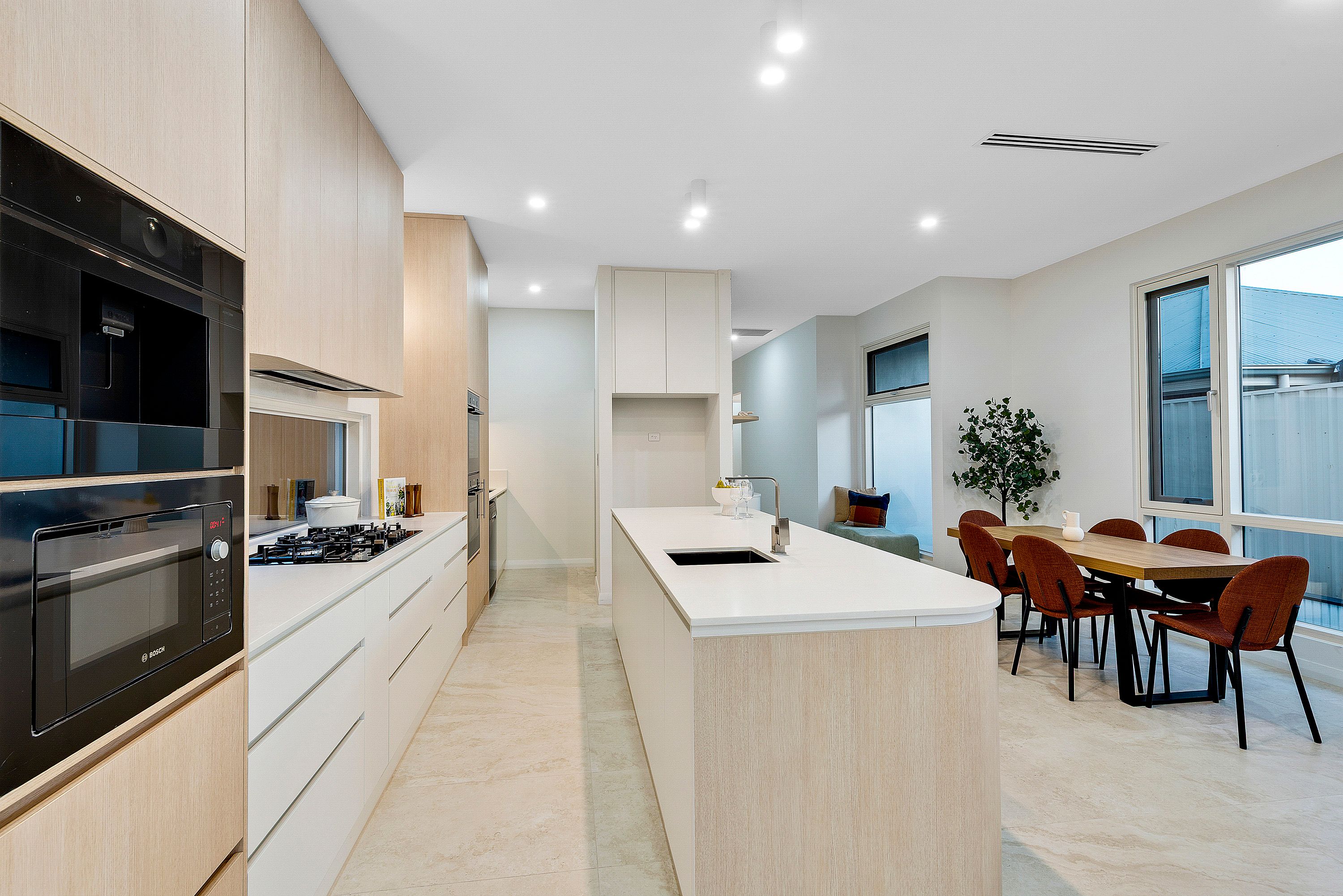 20 Dunedin Avenue — photo 6 of 19