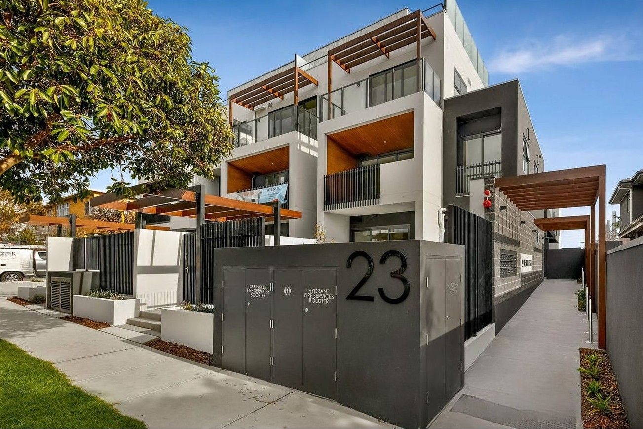 205/23 Bent Street — photo from Ray White Burwood