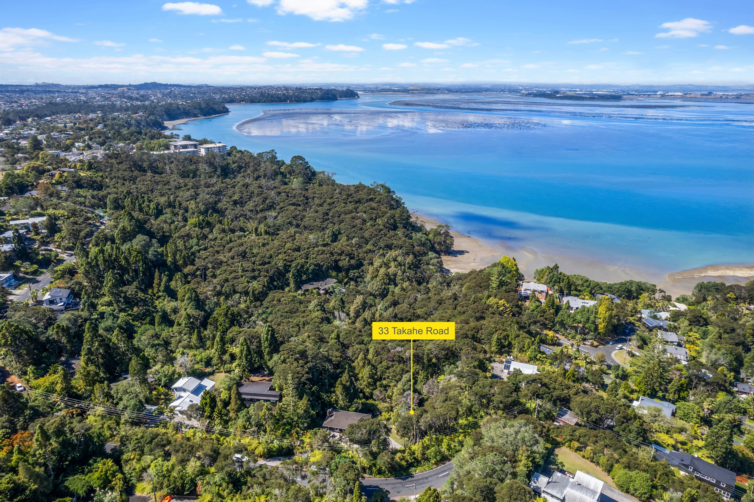 33 Takahe Road, Titirangi, Waitakere City