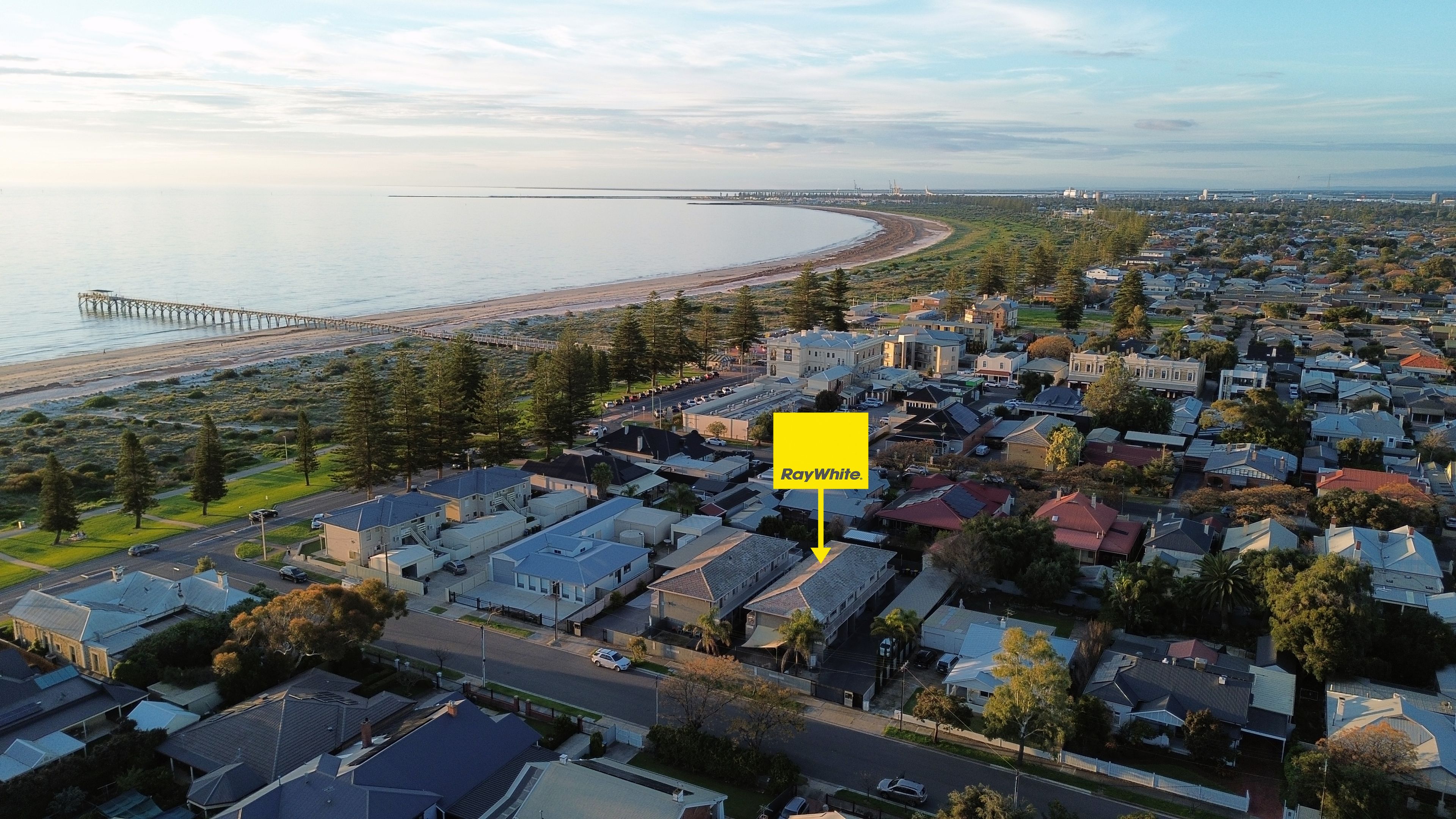 5/11A Alexander Street — photo from Ray White Henley Beach