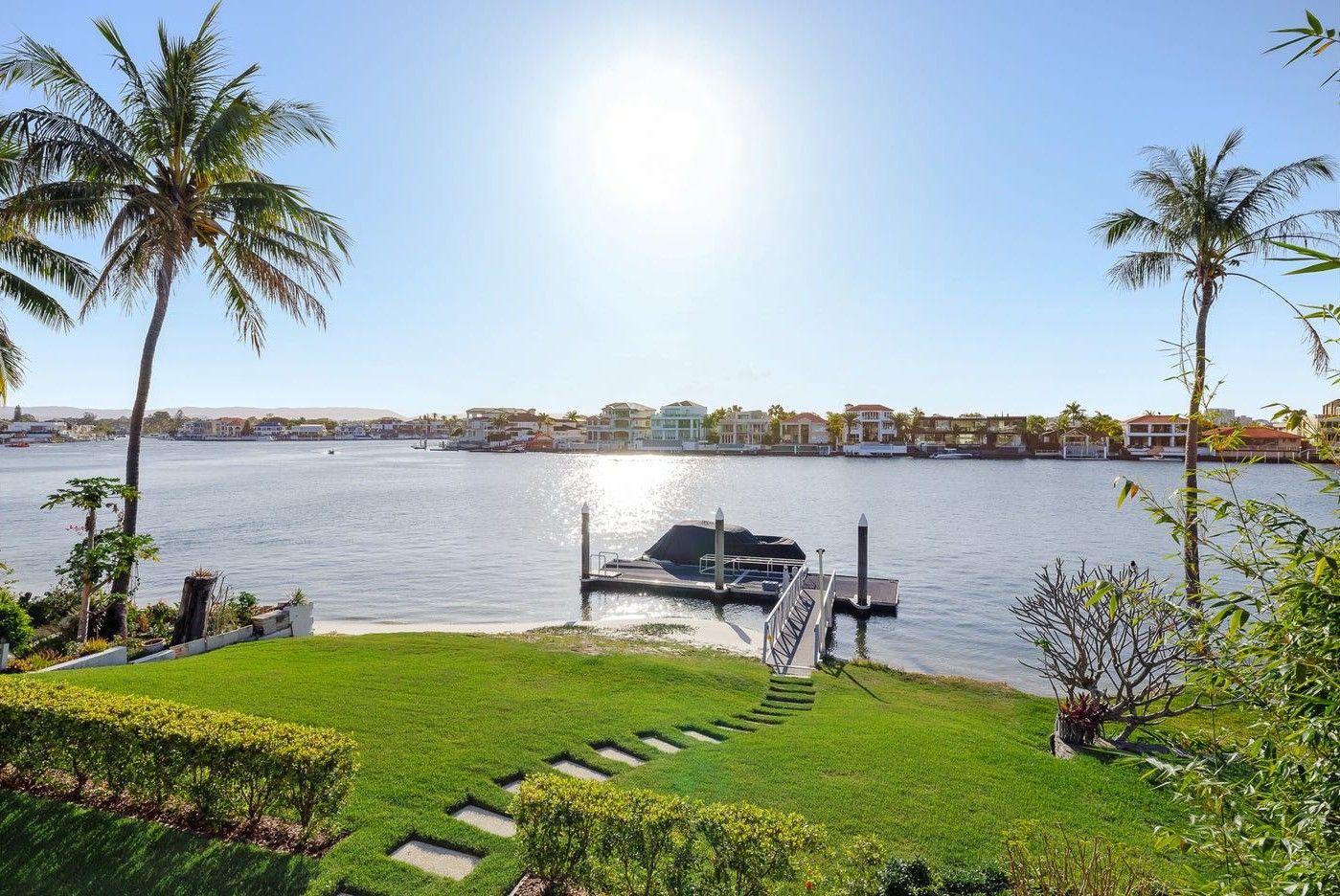 4 Paradise Place, Surfers Paradise, QLD 4217