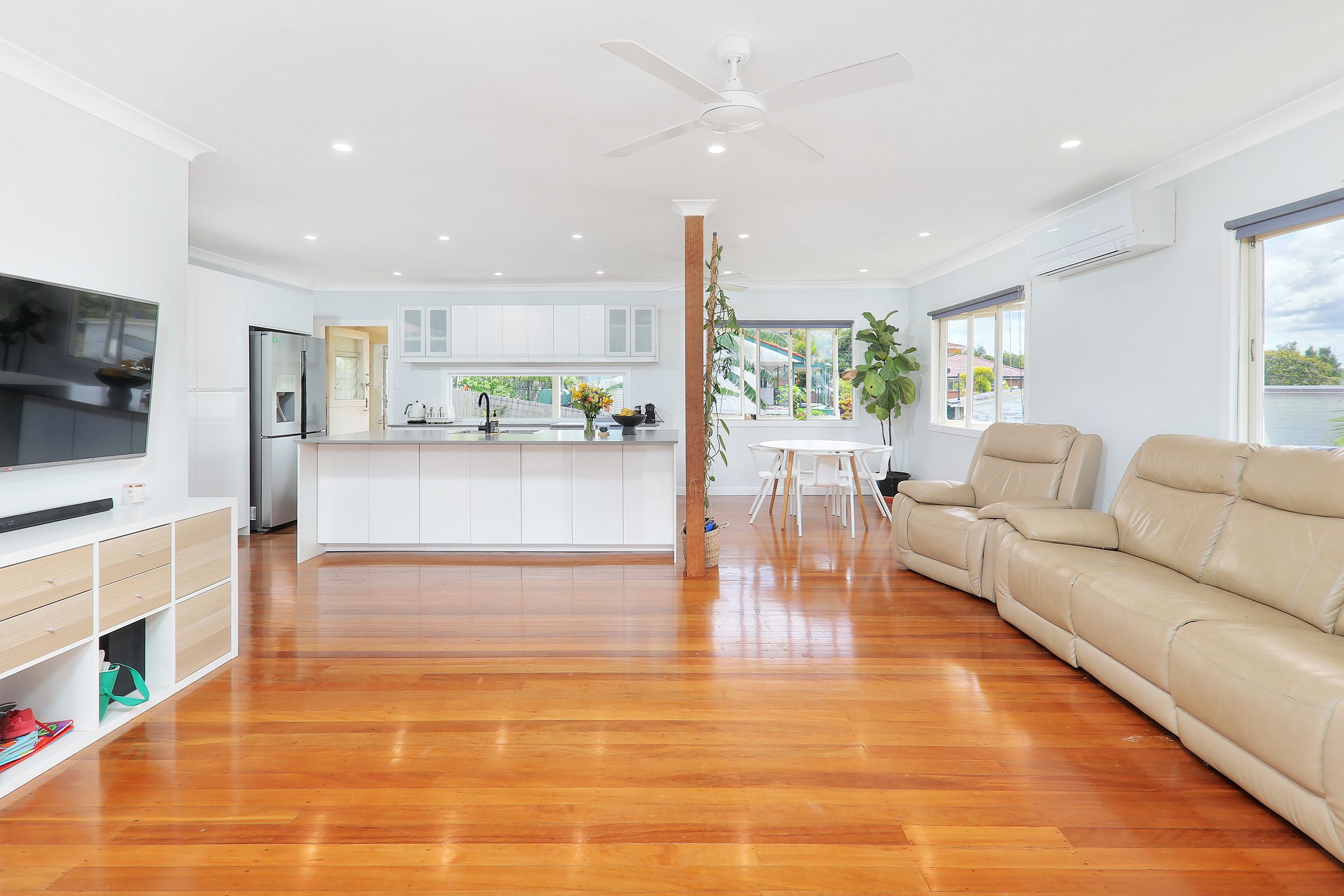 41 Mount Gravatt Road, Upper Mount Gravatt, QLD 4122