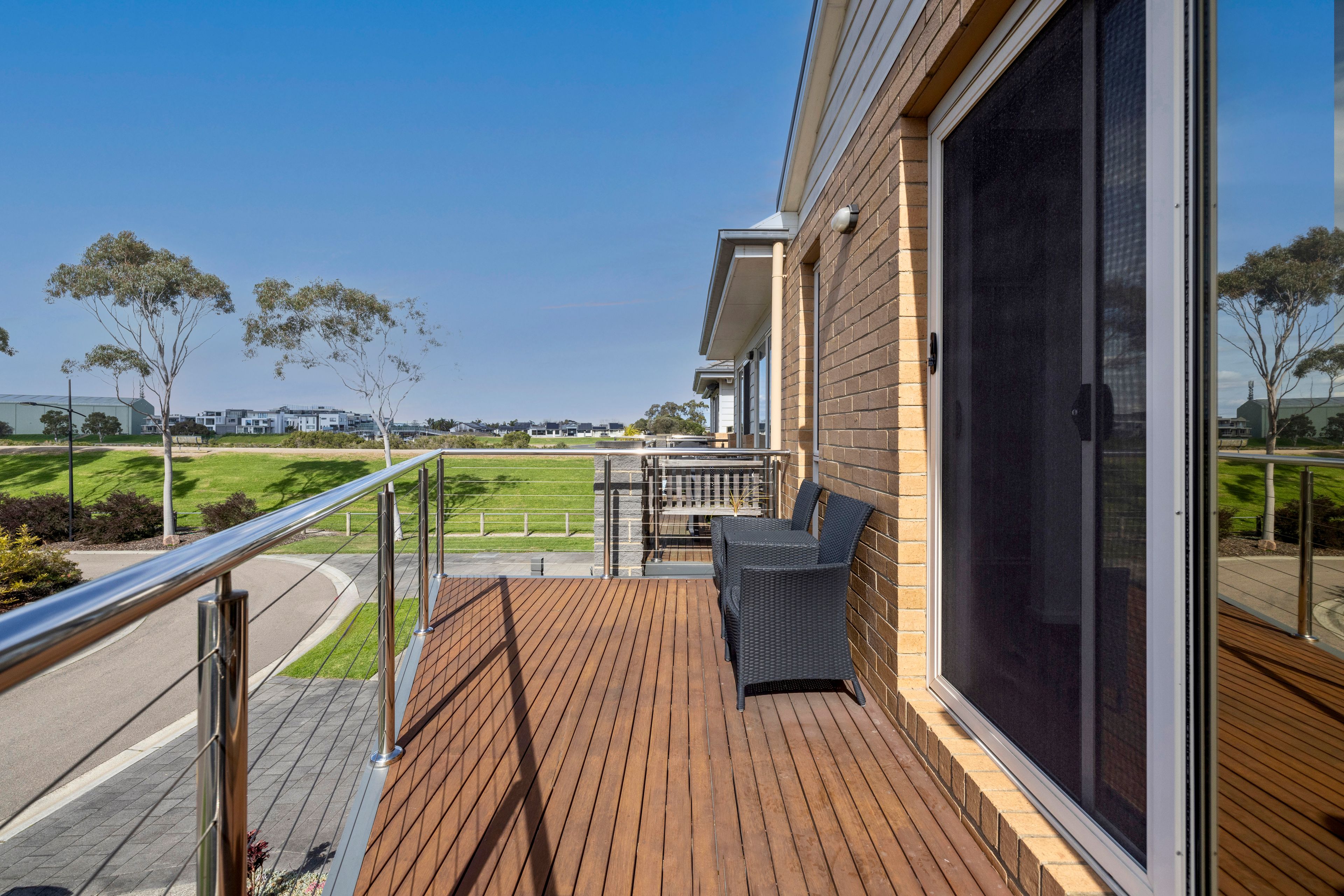 3 Wolstenholme Gardens — photo 15 of 21