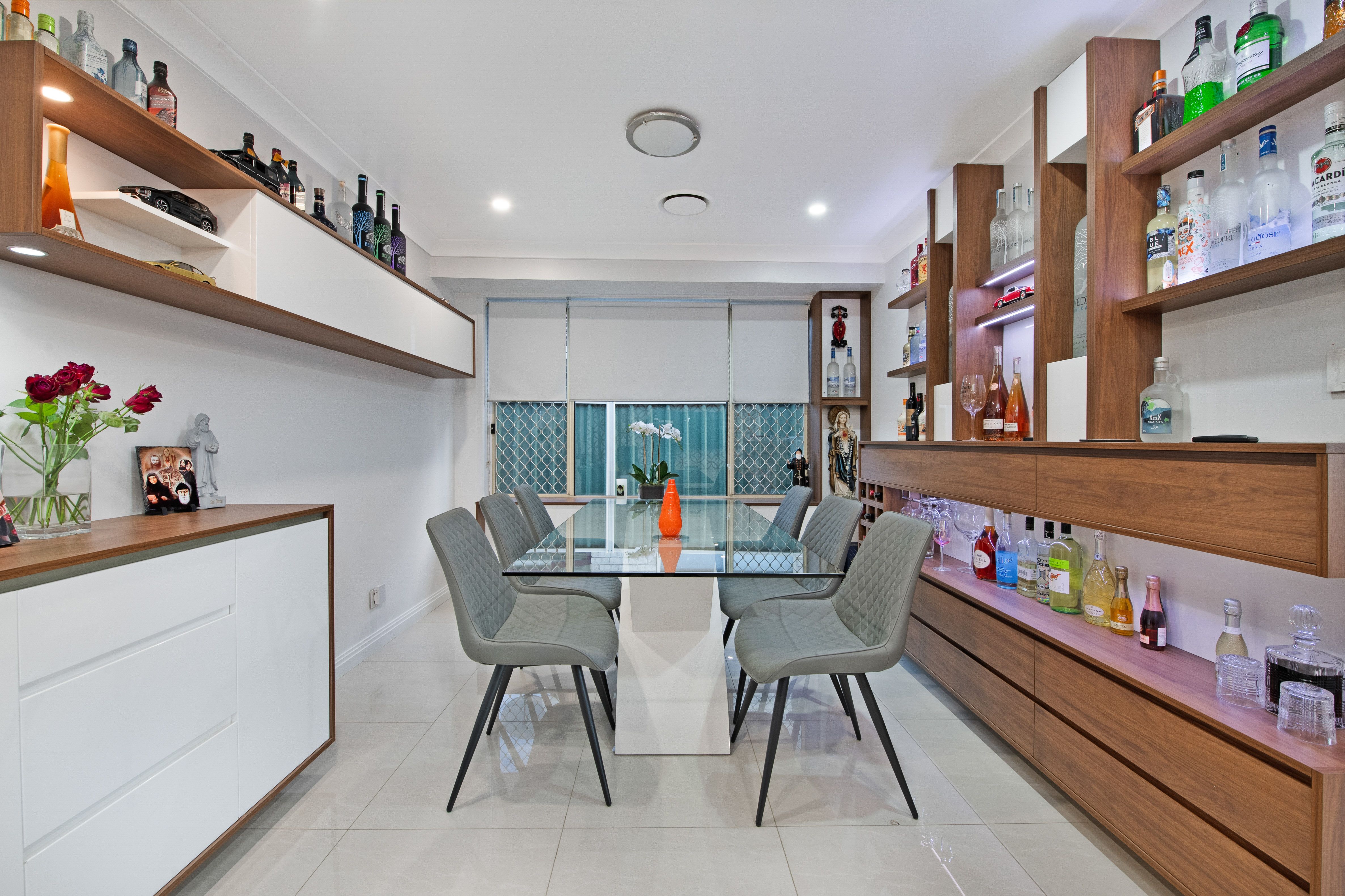 144 Glenwood Park Drive — photo 4 of 17