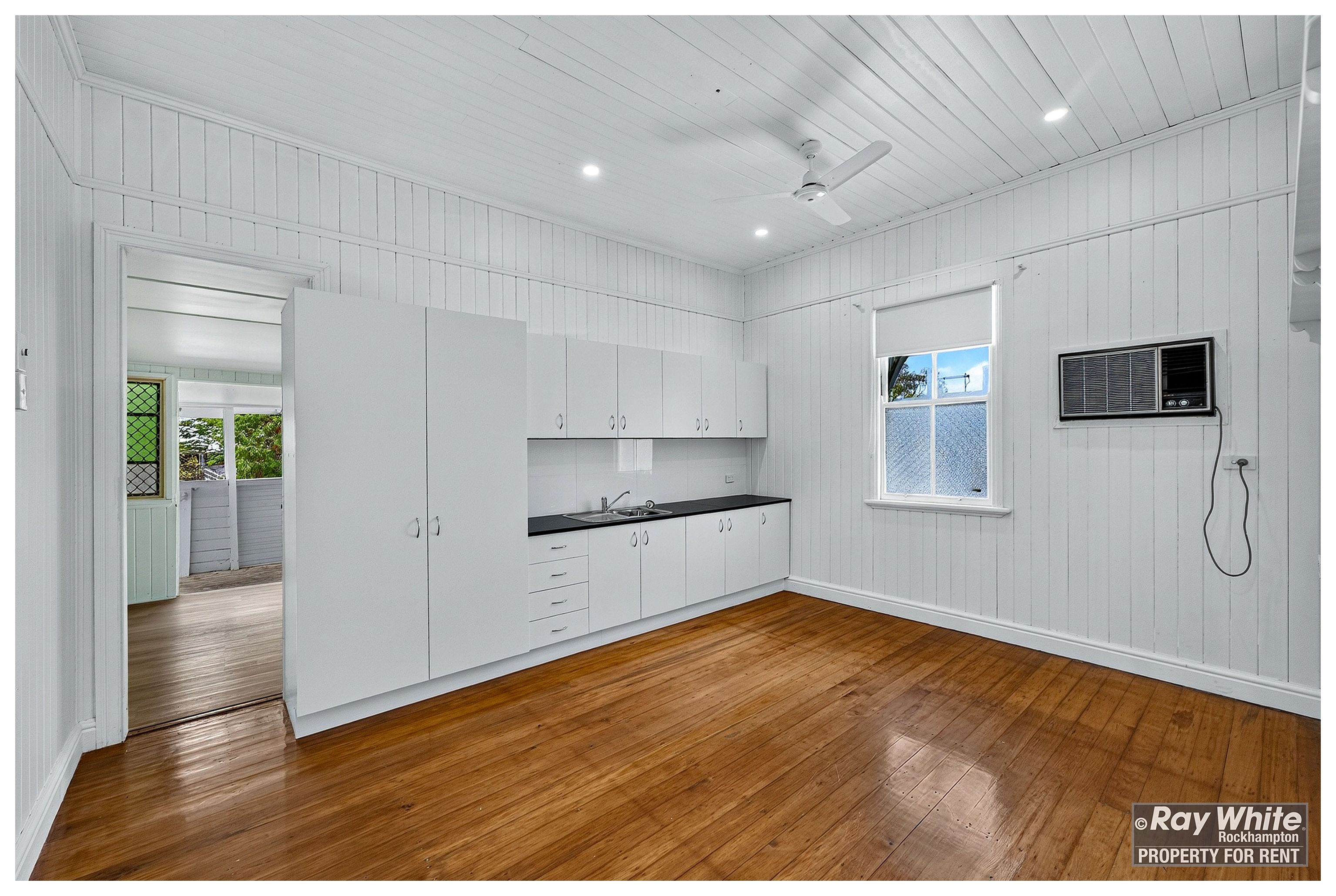 32 Macaree Street — photo 12 of 30